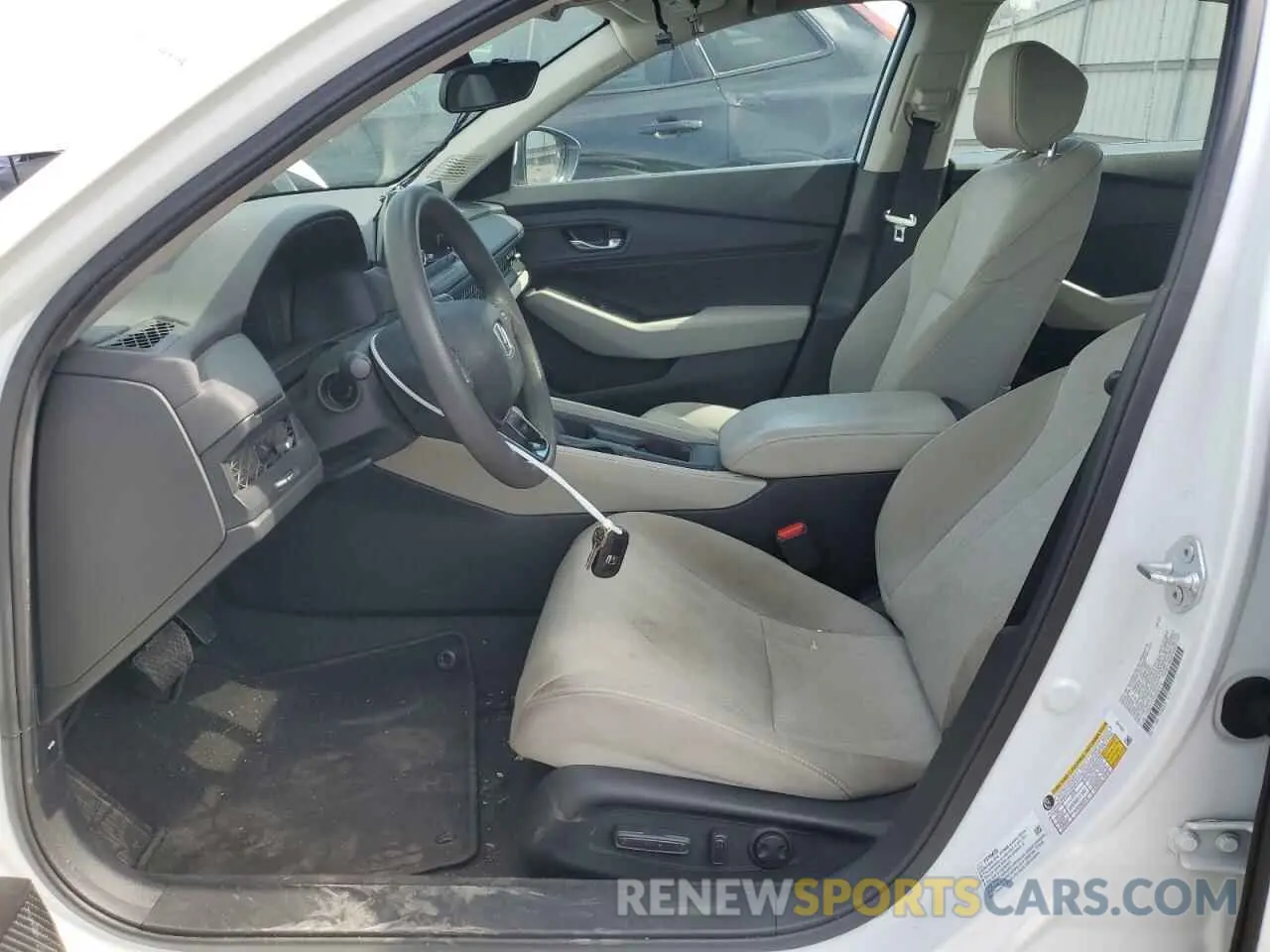 7 Photograph of a damaged car 1HGCY1F37PA051031 HONDA ACCORD 2023