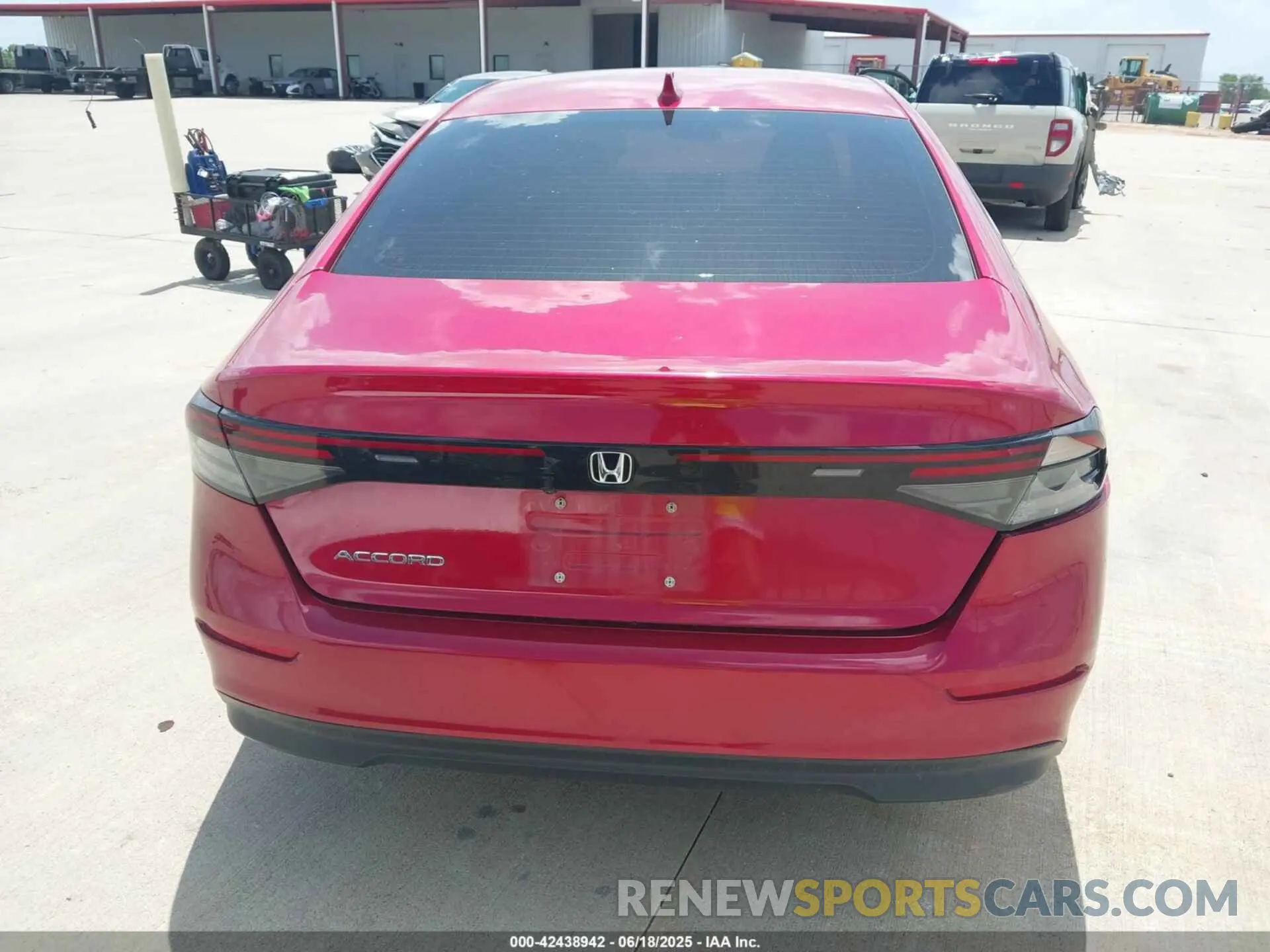 15 Photograph of a damaged car 1HGCY1F38PA031080 HONDA ACCORD 2023