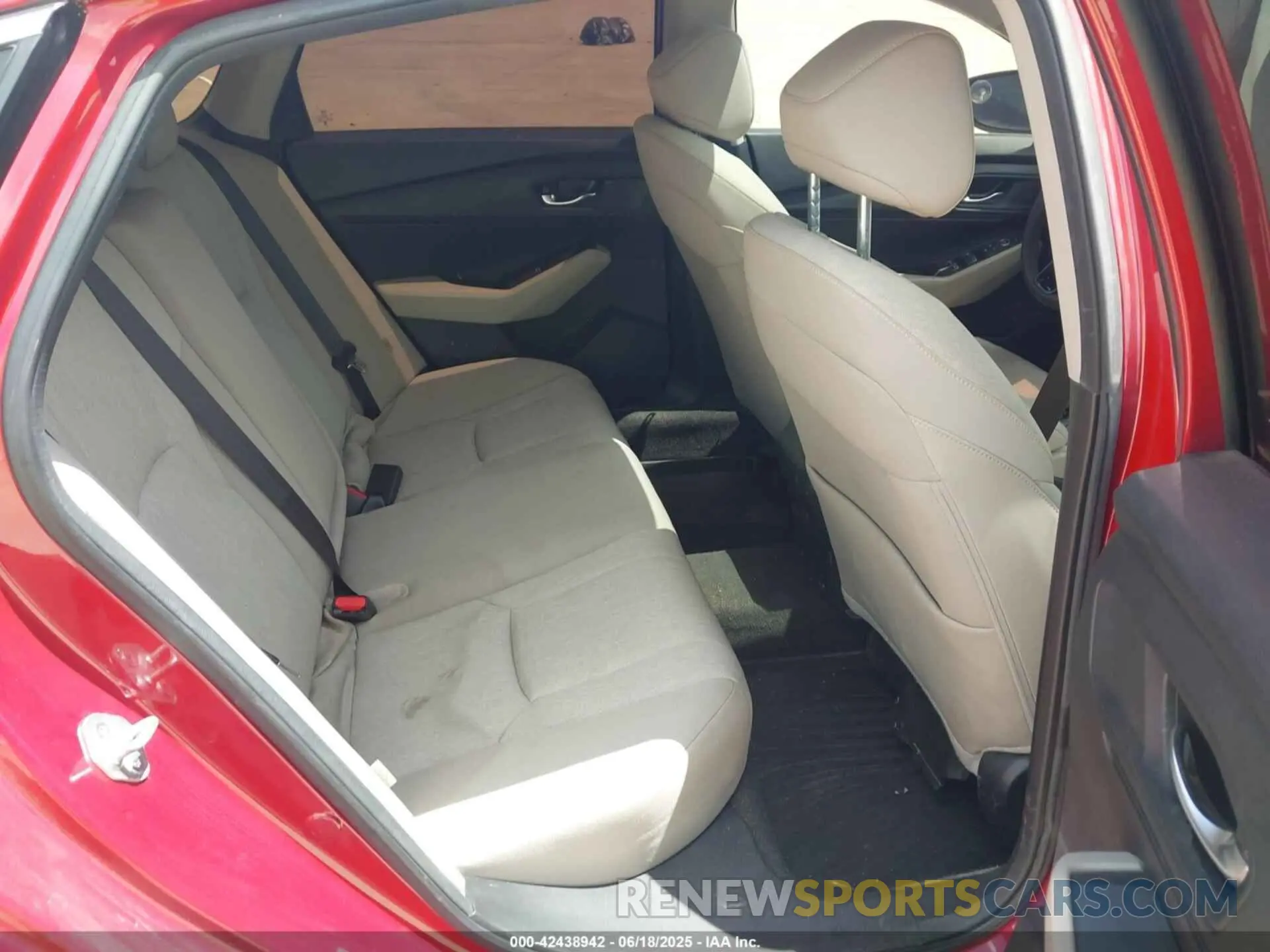 8 Photograph of a damaged car 1HGCY1F38PA031080 HONDA ACCORD 2023