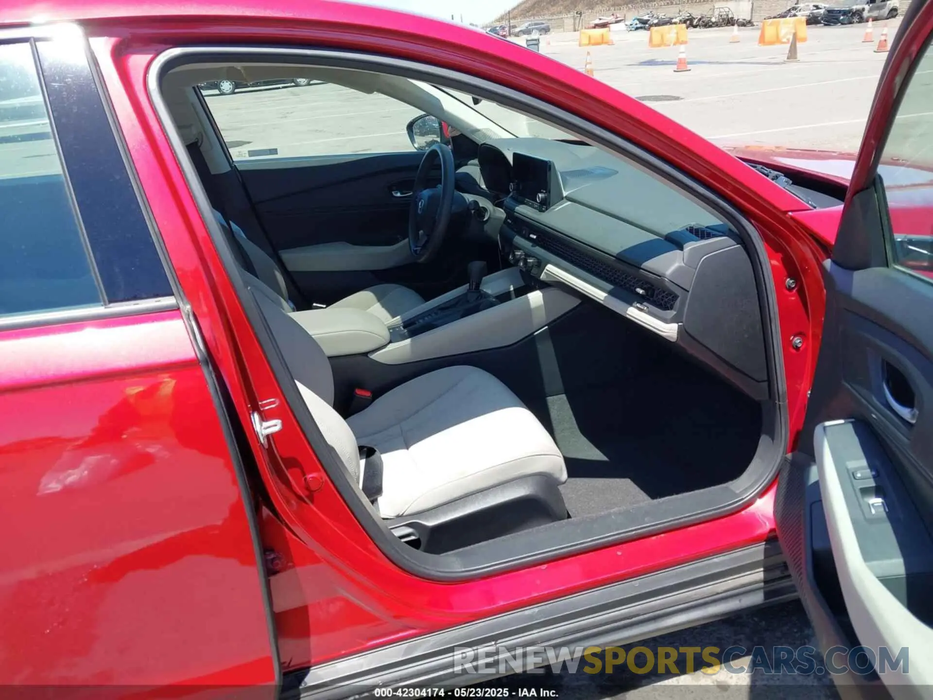 5 Photograph of a damaged car 1HGCY1F38PA038322 HONDA ACCORD 2023