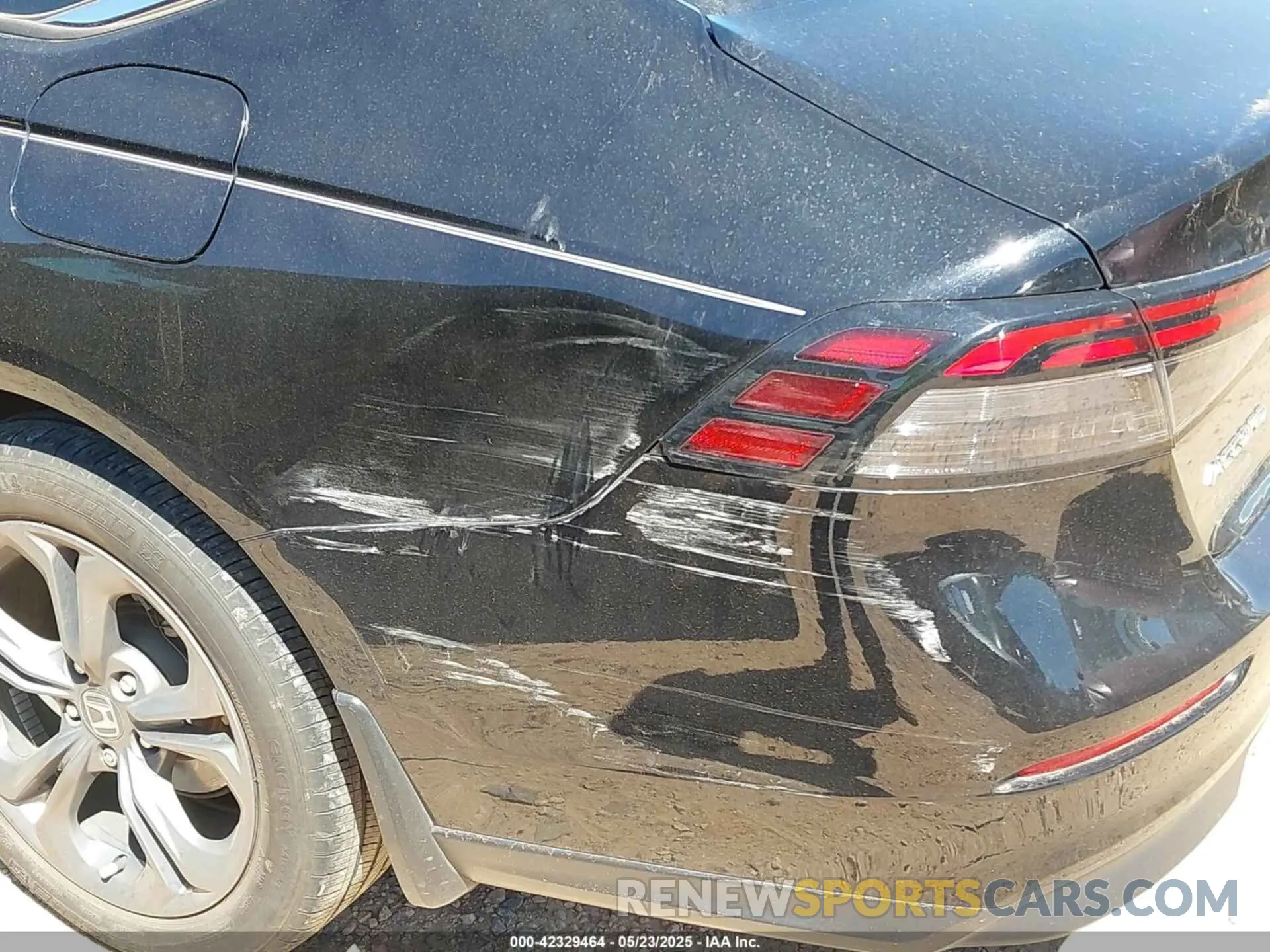 6 Photograph of a damaged car 1HGCY1F38PA040362 HONDA ACCORD 2023