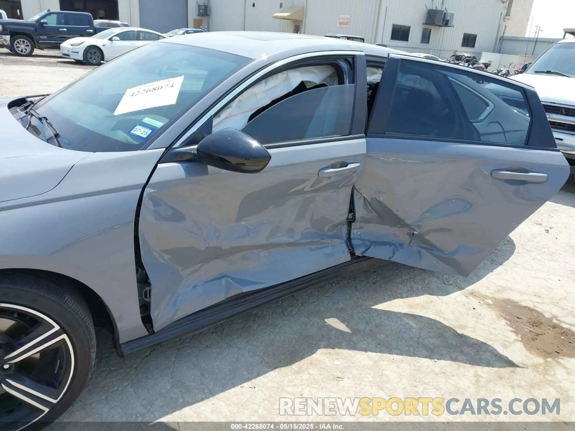 6 Photograph of a damaged car 1HGCY2F50PA053713 HONDA ACCORD 2023