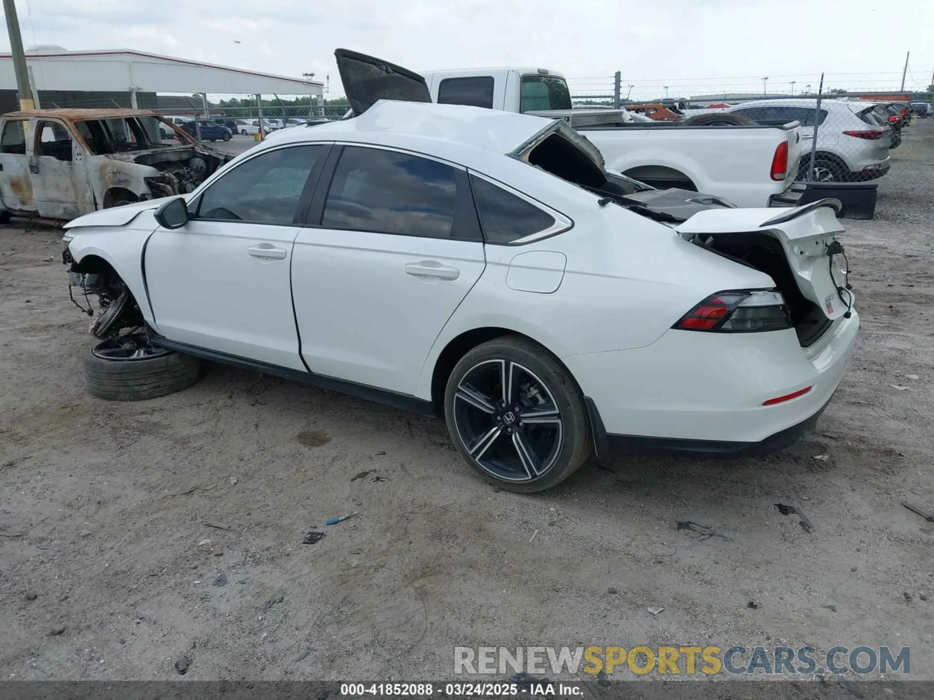 3 Фотография поврежденного автомобиля 1HGCY2F53PA022438 HONDA ACCORD 2023