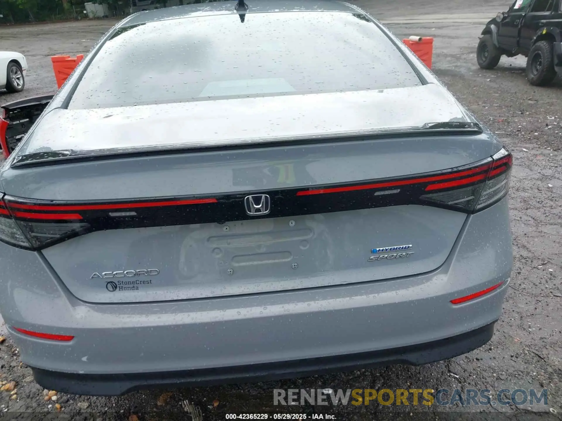 17 Photograph of a damaged car 1HGCY2F59PA038059 HONDA ACCORD 2023