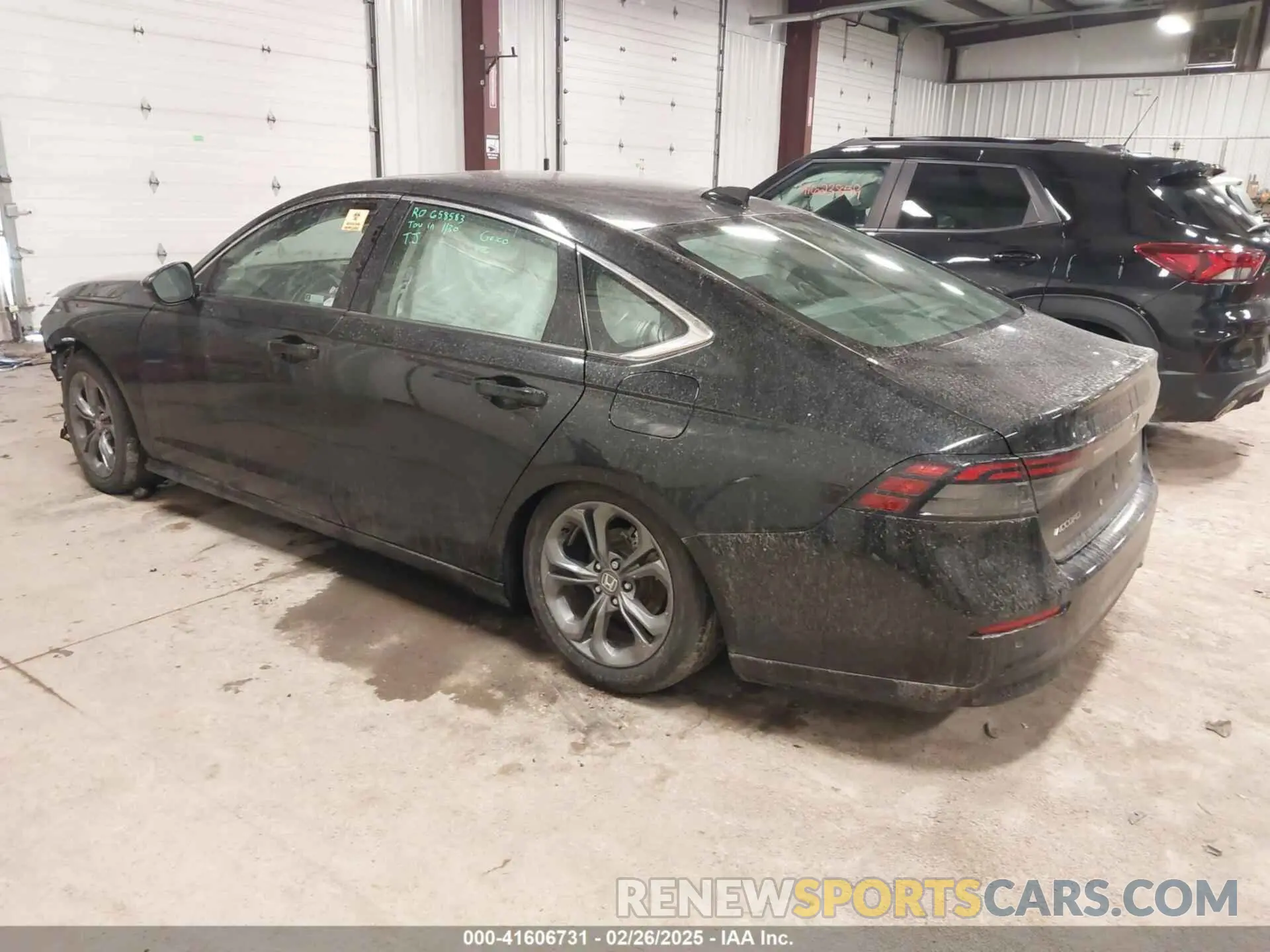 3 Фотография поврежденного автомобиля 1HGCY2F63PA035439 HONDA ACCORD 2023