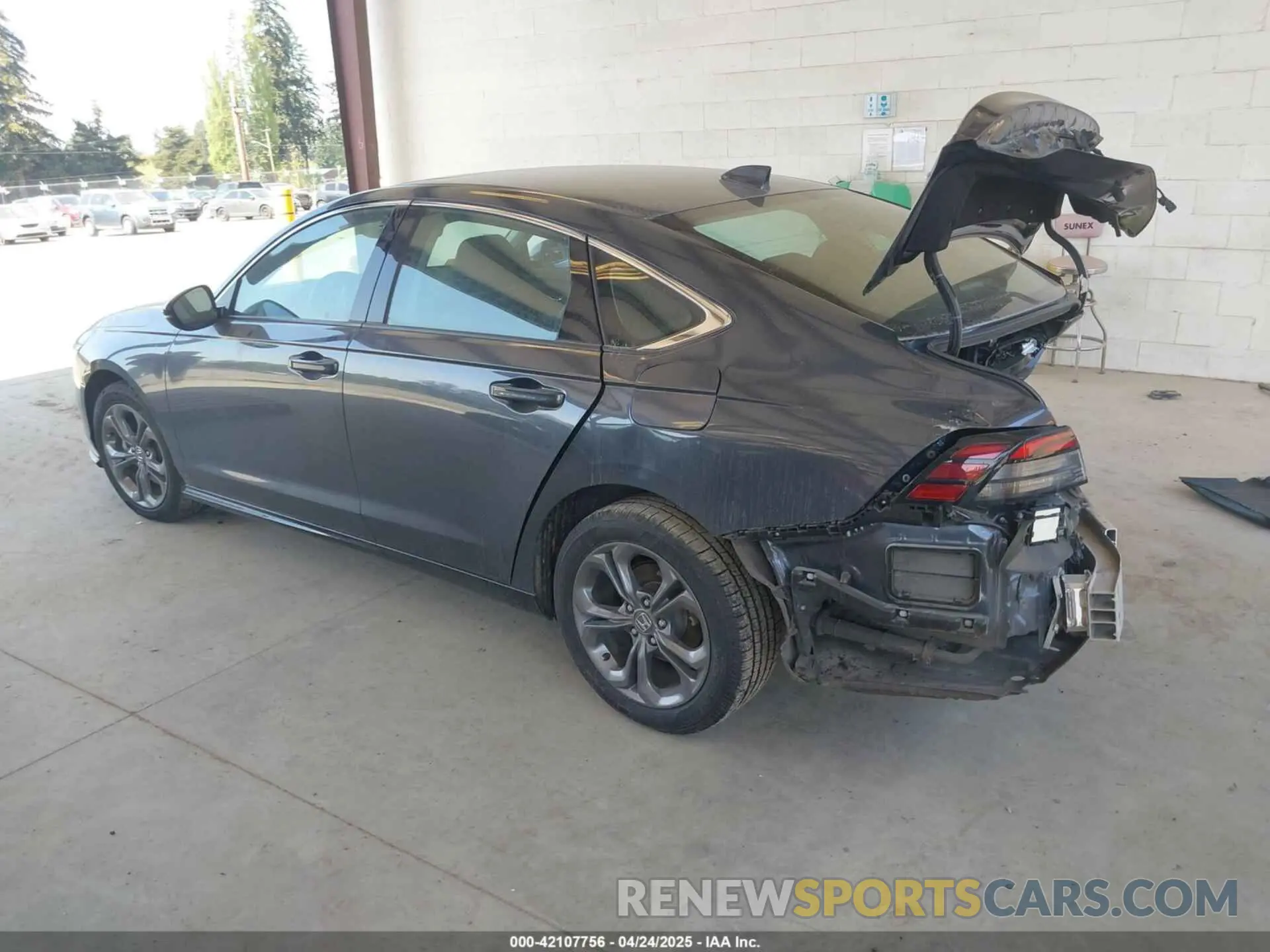 3 Фотография поврежденного автомобиля 1HGCY2F66PA051022 HONDA ACCORD 2023