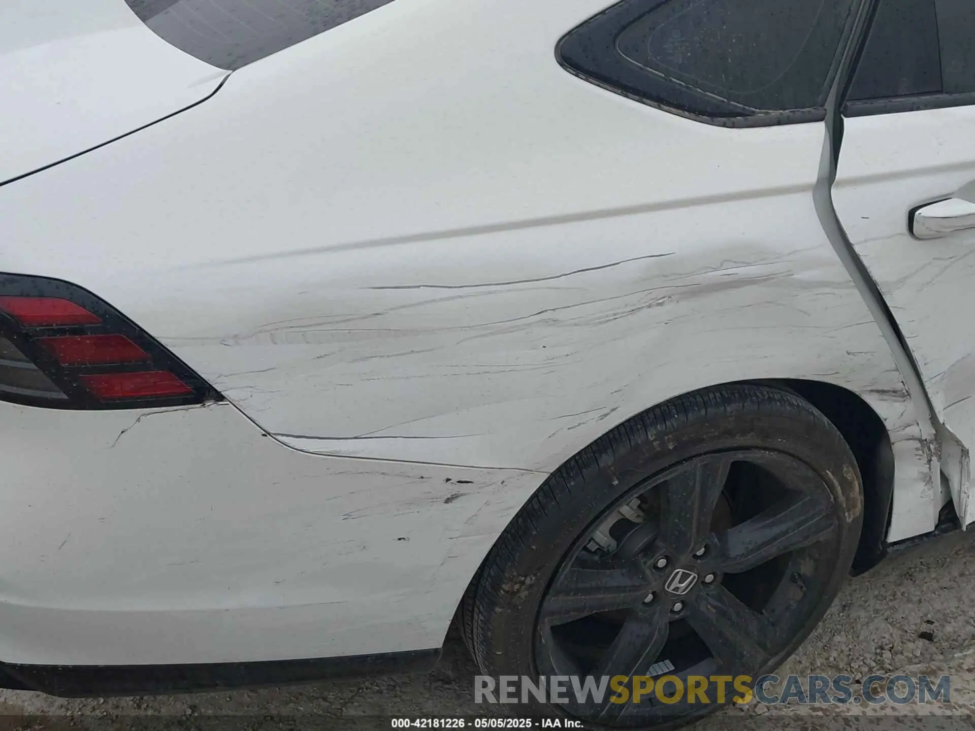 6 Photograph of a damaged car 1HGCY2F70PA054054 HONDA ACCORD 2023