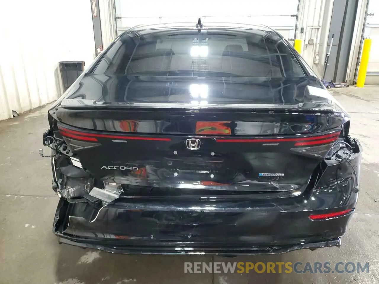 6 Photograph of a damaged car 1HGCY2F77PA015137 HONDA ACCORD 2023