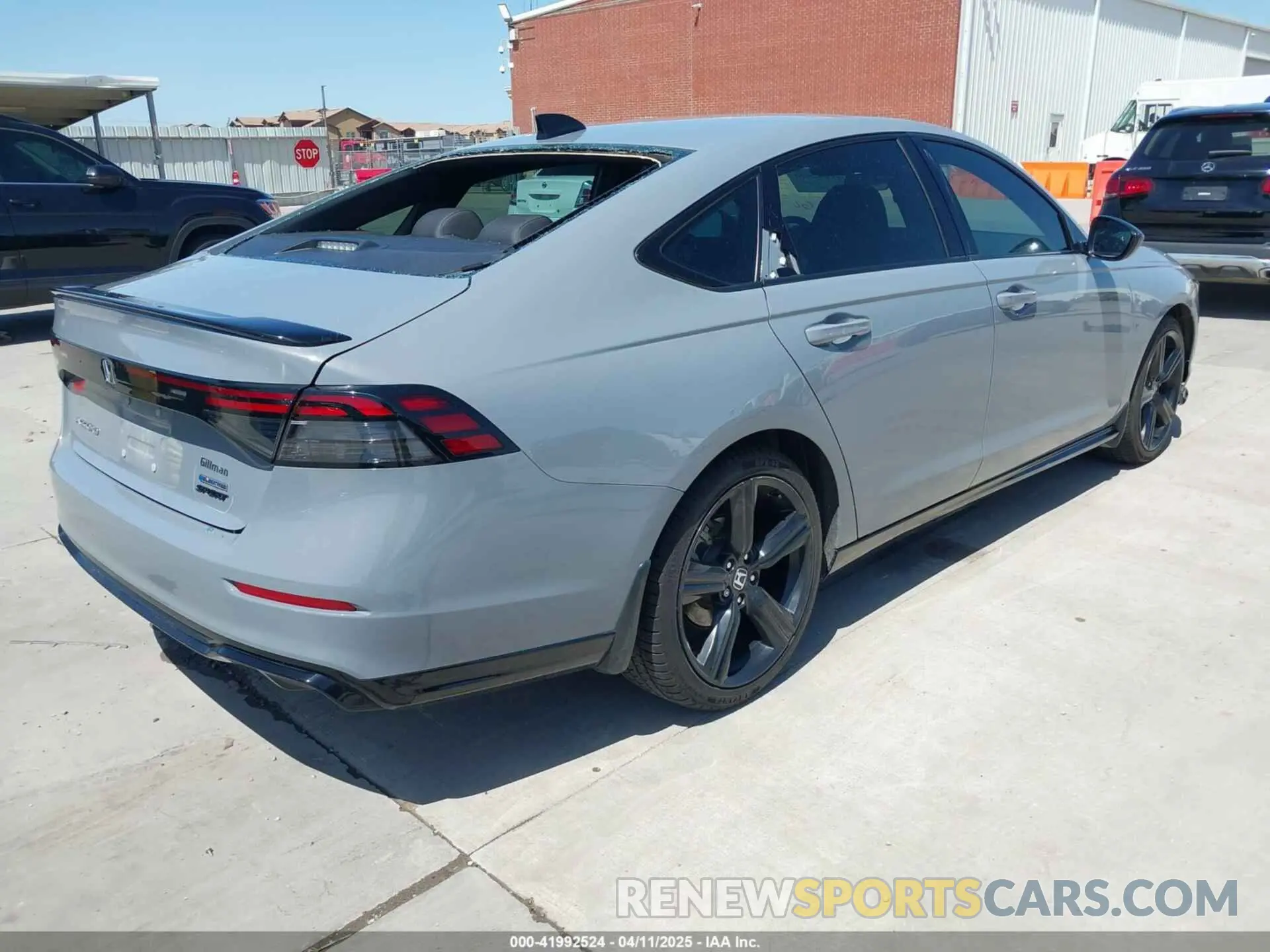 4 Фотография поврежденного автомобиля 1HGCY2F79PA053548 HONDA ACCORD 2023