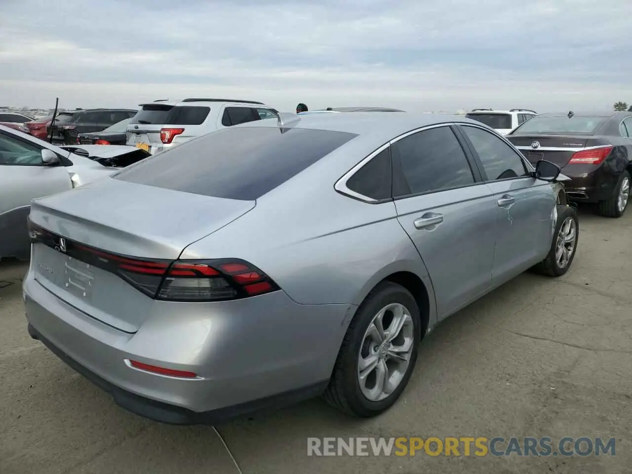 3 Фотография поврежденного автомобиля 1HGCY1F20RA063418 HONDA ACCORD 2024
