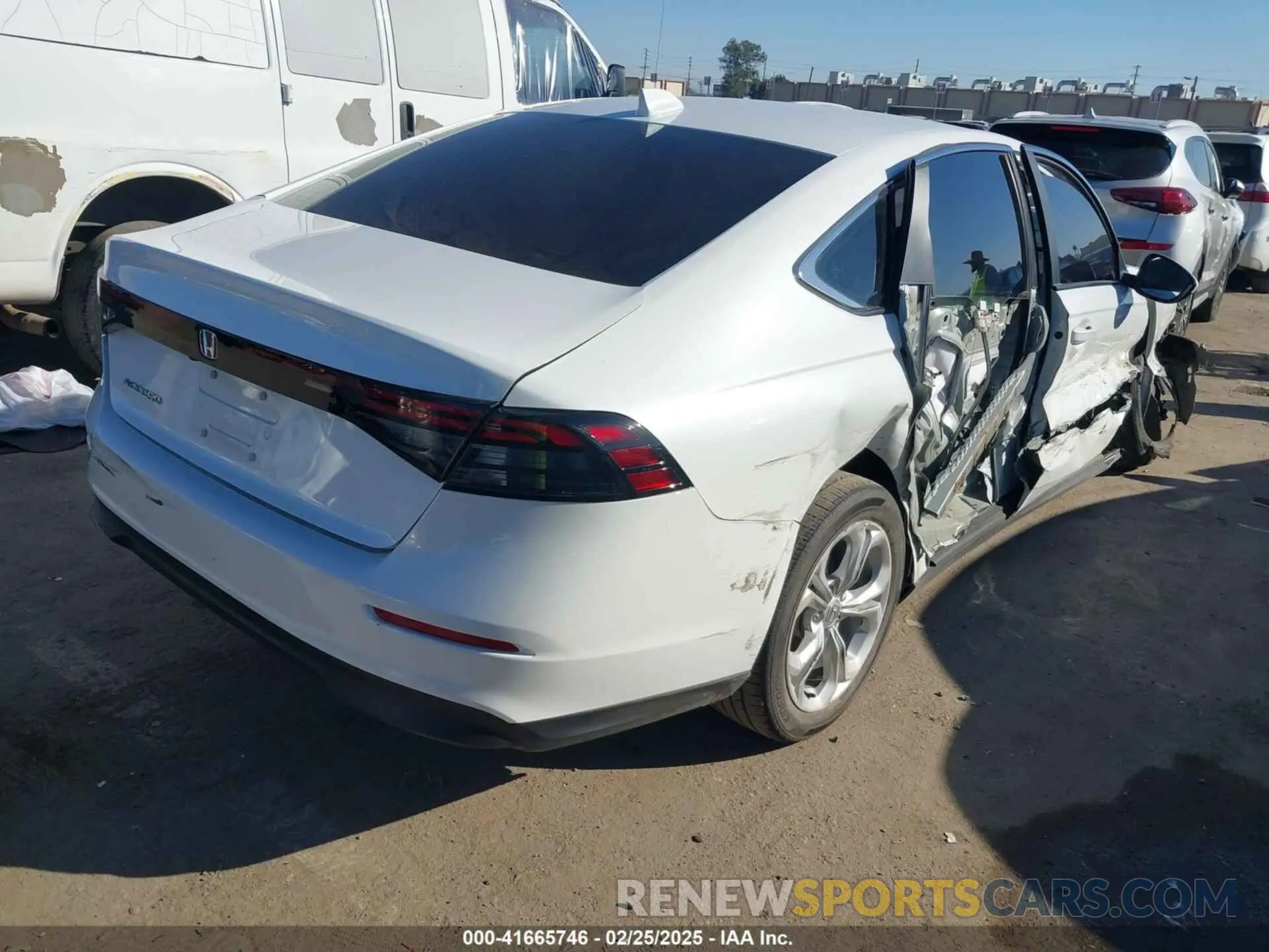 4 Фотография поврежденного автомобиля 1HGCY1F22RA046295 HONDA ACCORD 2024