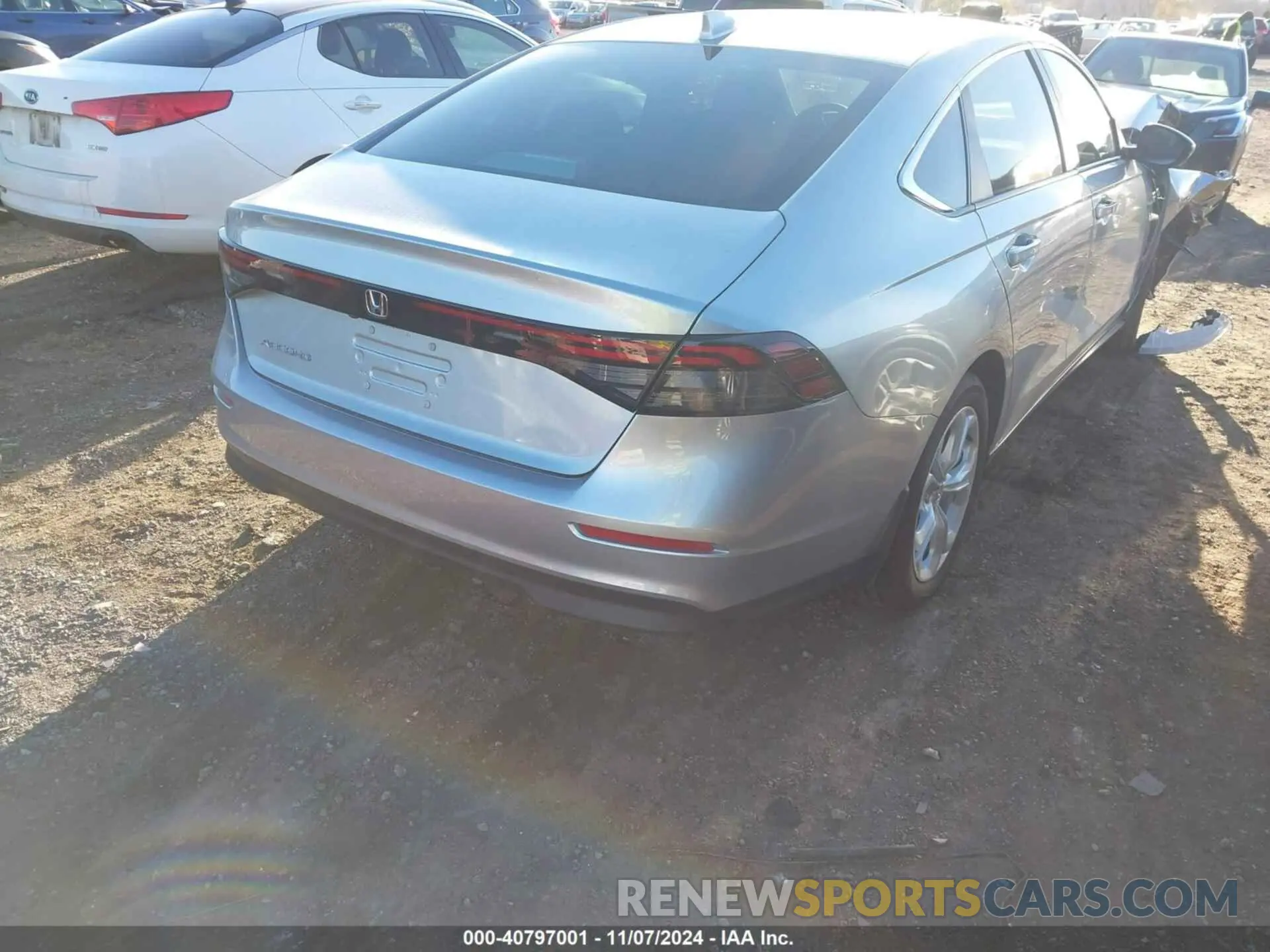 4 Фотография поврежденного автомобиля 1HGCY1F27RA080734 HONDA ACCORD 2024
