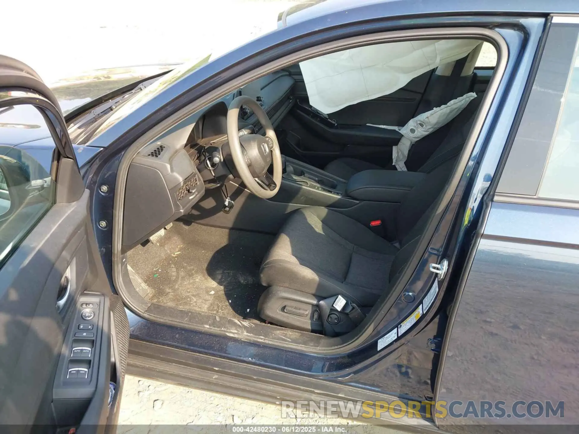 5 Photograph of a damaged car 1HGCY1F31RA091320 HONDA ACCORD 2024