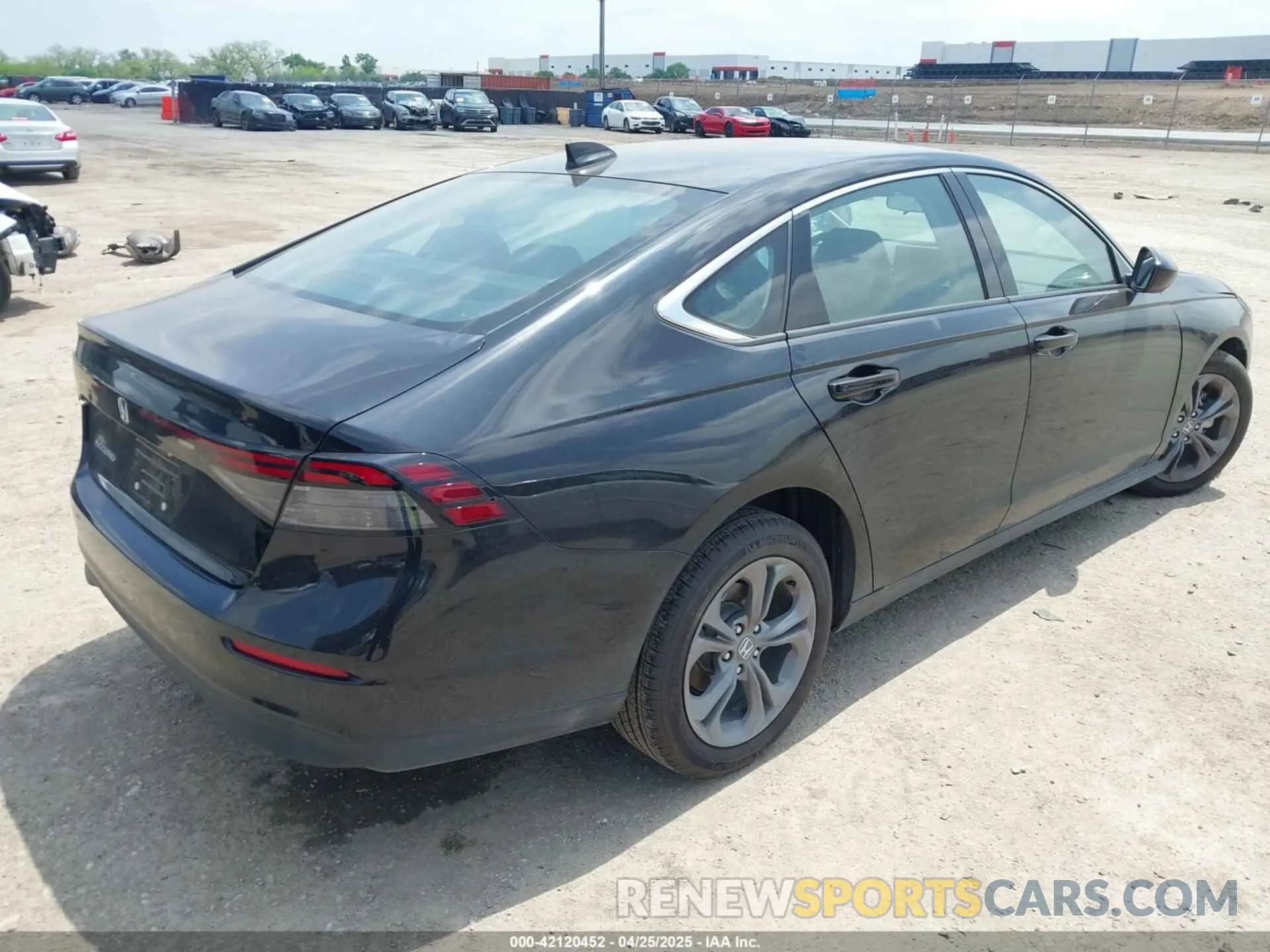 4 Фотография поврежденного автомобиля 1HGCY1F34RA076939 HONDA ACCORD 2024