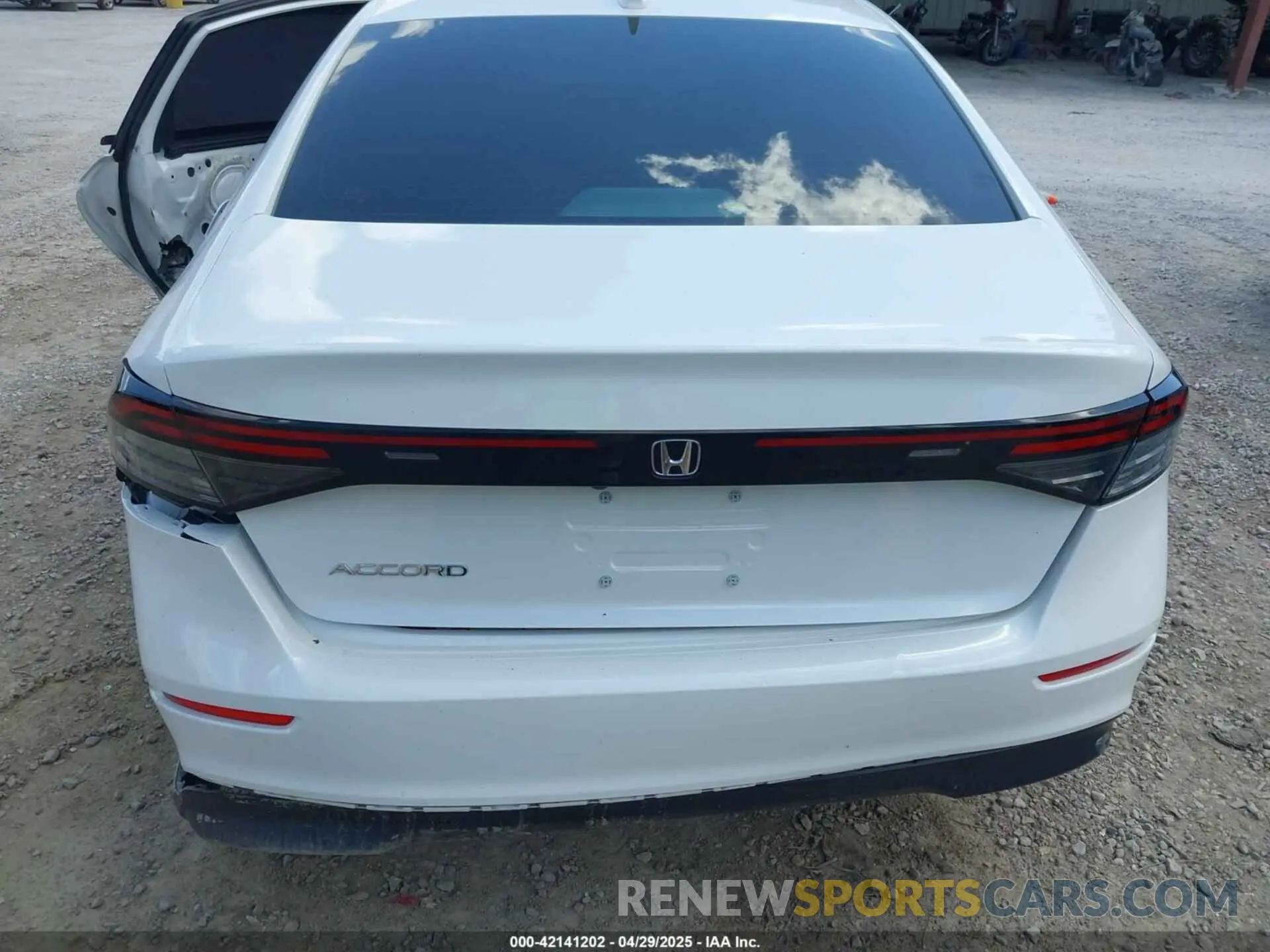 17 Фотография поврежденного автомобиля 1HGCY1F35RA002011 HONDA ACCORD 2024