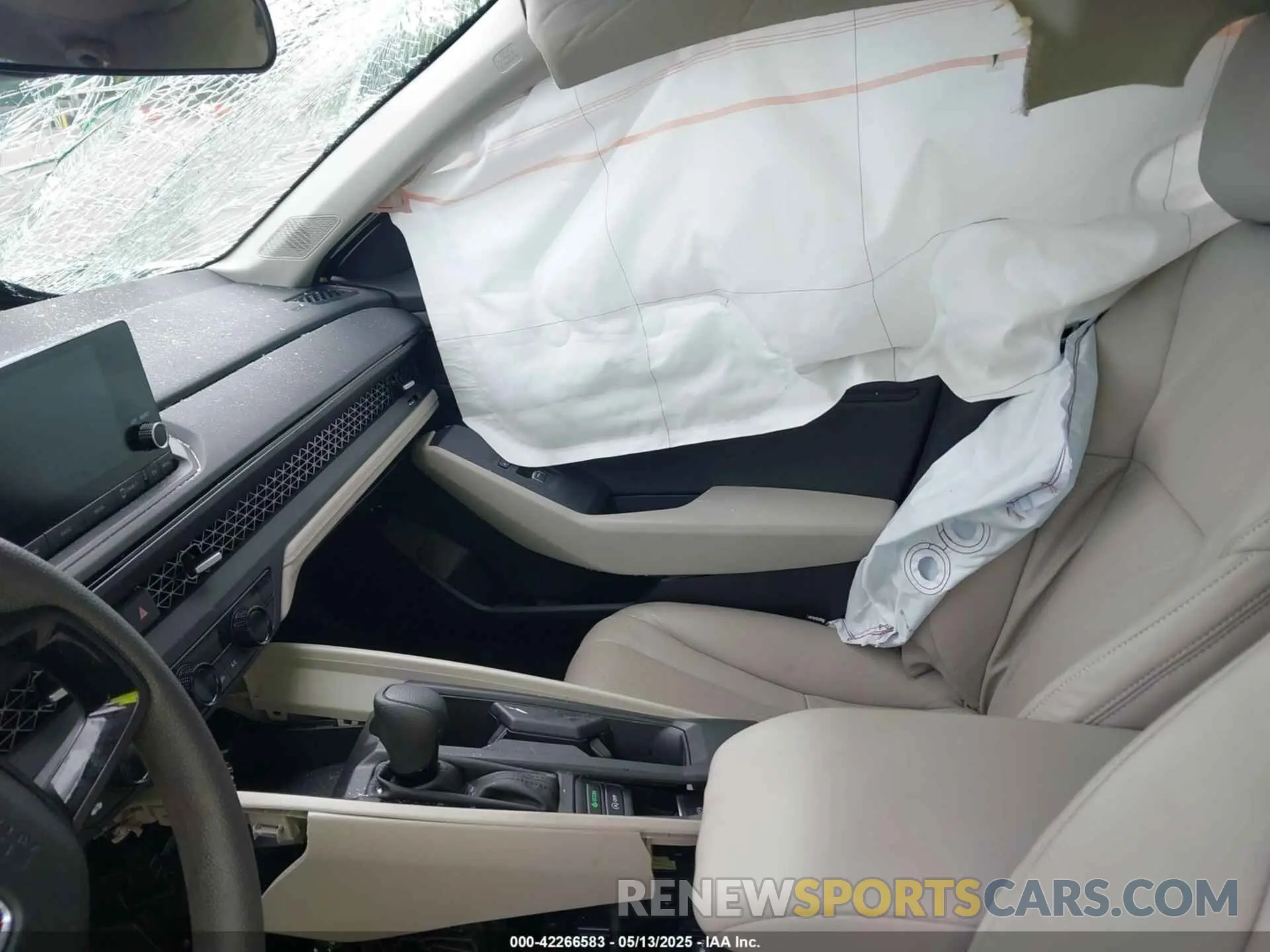 5 Photograph of a damaged car 1HGCY1F35RA025501 HONDA ACCORD 2024