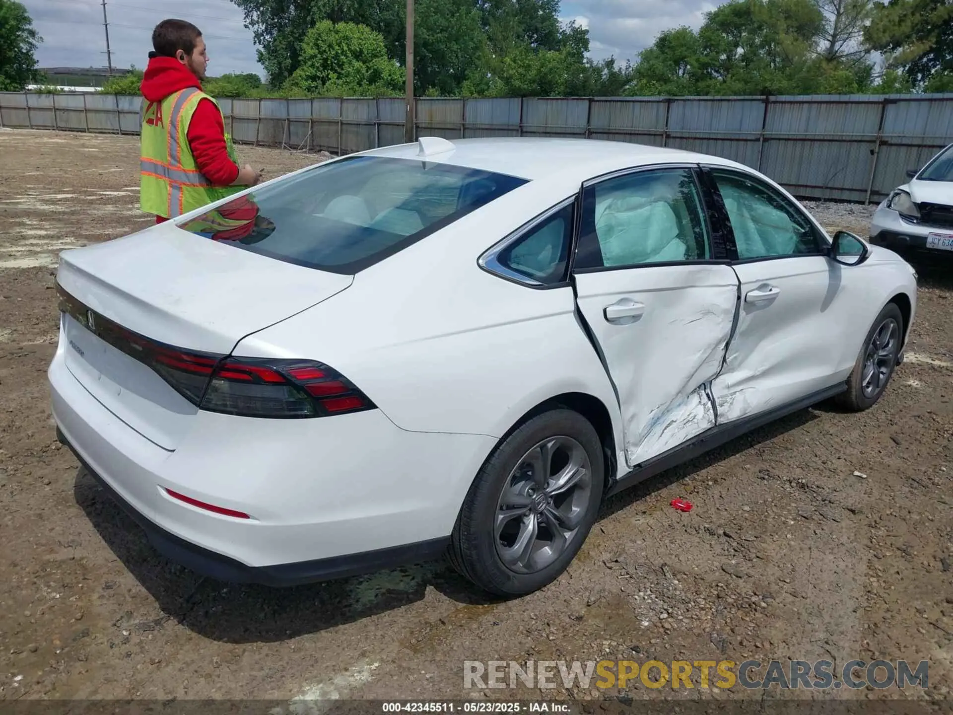 4 Photograph of a damaged car 1HGCY1F37RA039707 HONDA ACCORD 2024