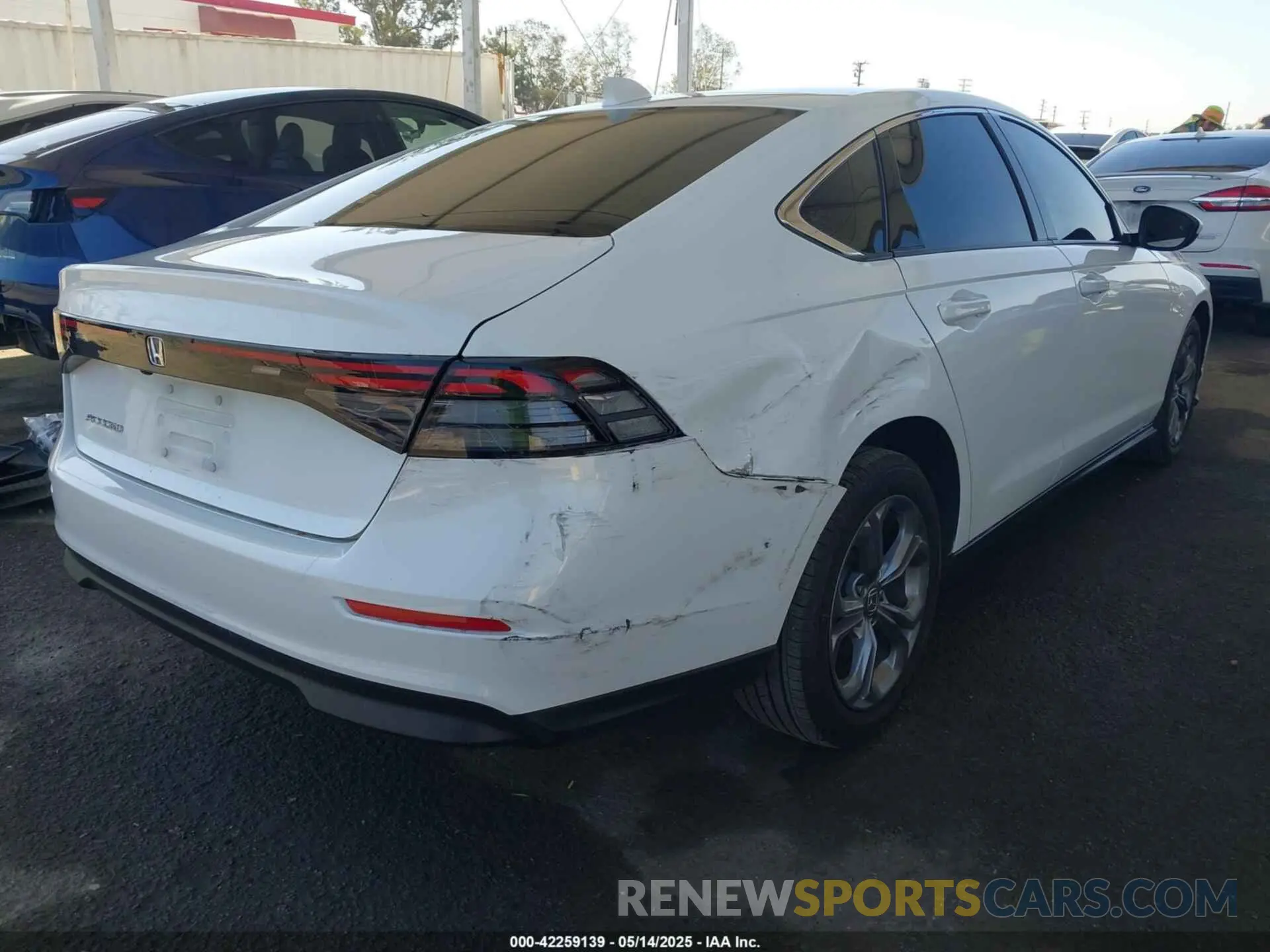 4 Фотография поврежденного автомобиля 1HGCY1F38RA031020 HONDA ACCORD 2024