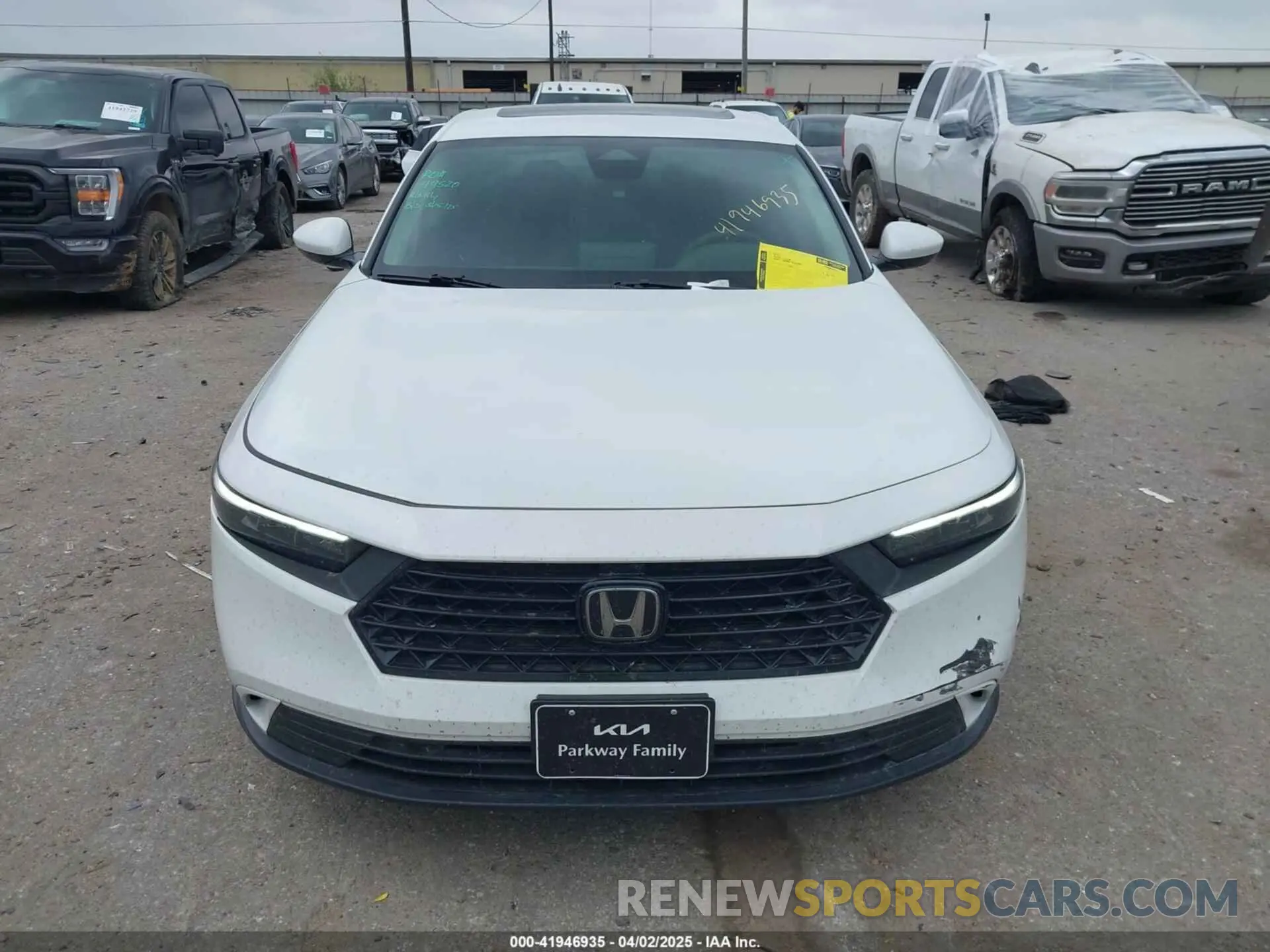 12 Фотография поврежденного автомобиля 1HGCY1F38RA048674 HONDA ACCORD 2024