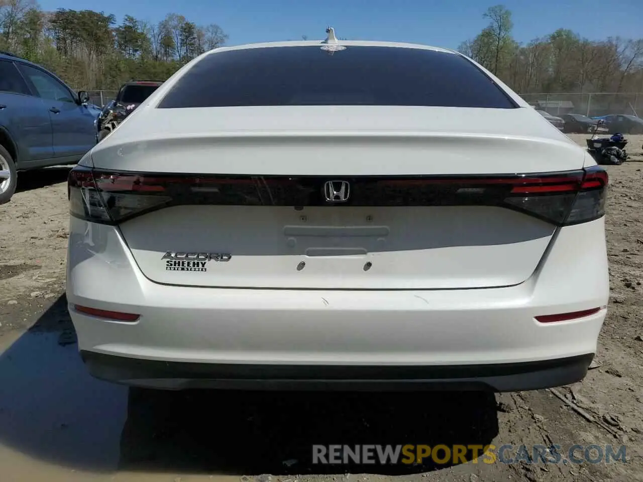 6 Фотография поврежденного автомобиля 1HGCY1F38RA064194 HONDA ACCORD 2024