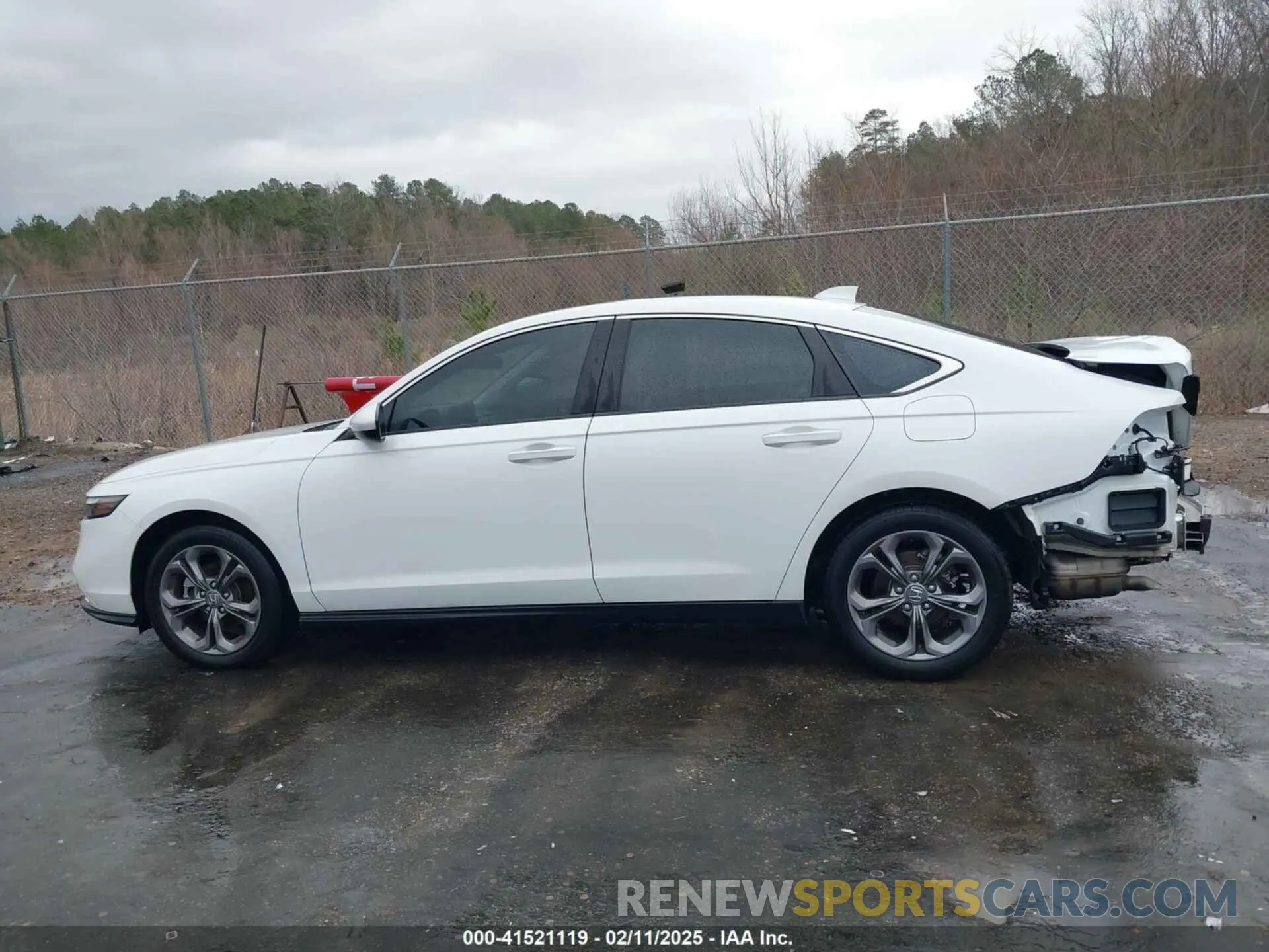 15 Photograph of a damaged car 1HGCY1F39RA000763 HONDA ACCORD 2024