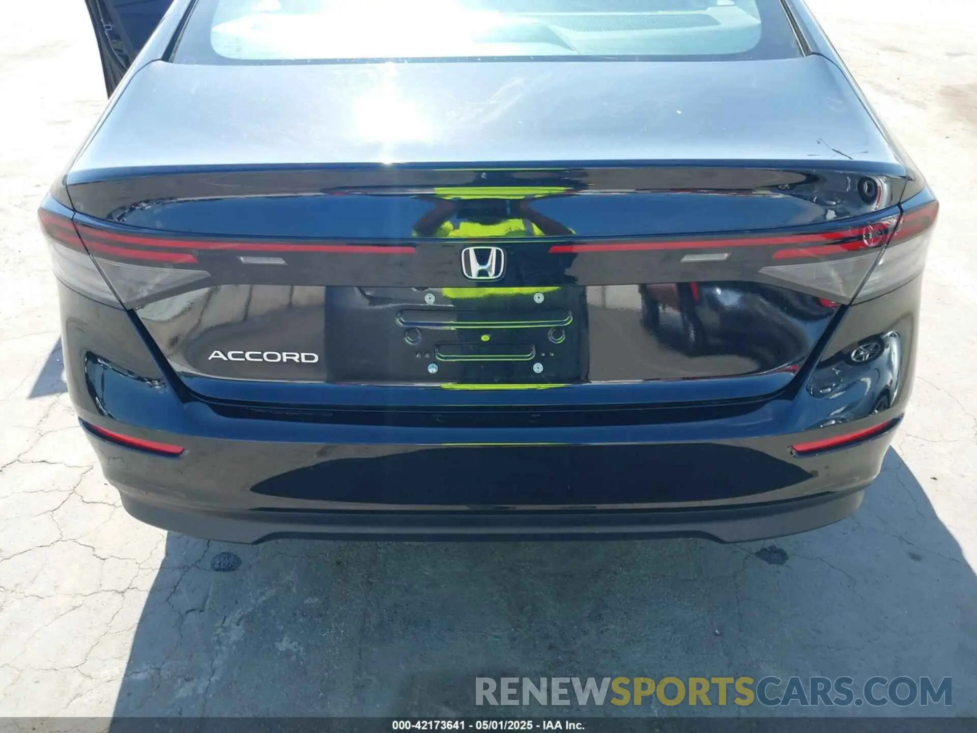 16 Фотография поврежденного автомобиля 1HGCY1F39RA087273 HONDA ACCORD 2024