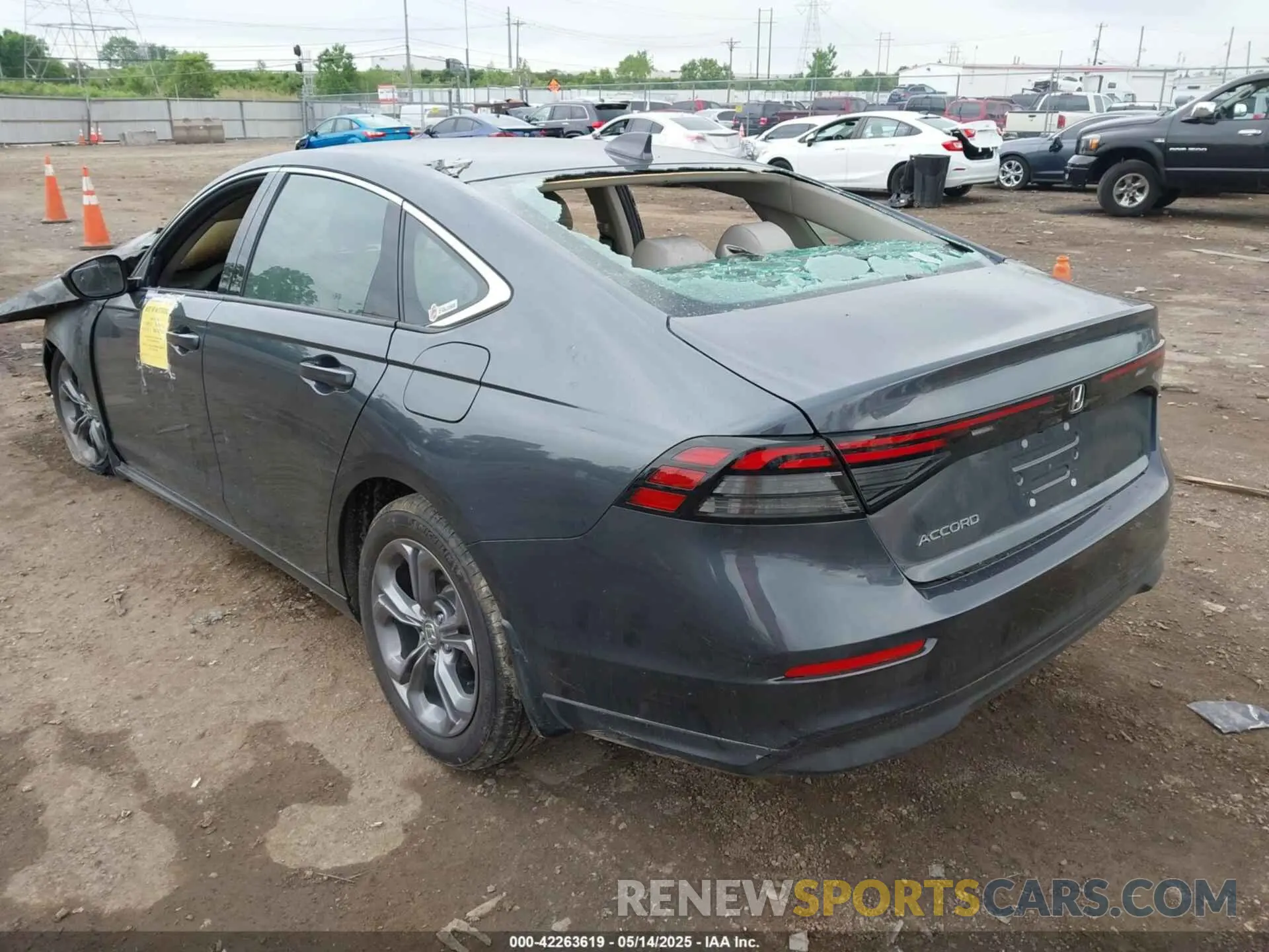 3 Photograph of a damaged car 1HGCY1F39RA092019 HONDA ACCORD 2024