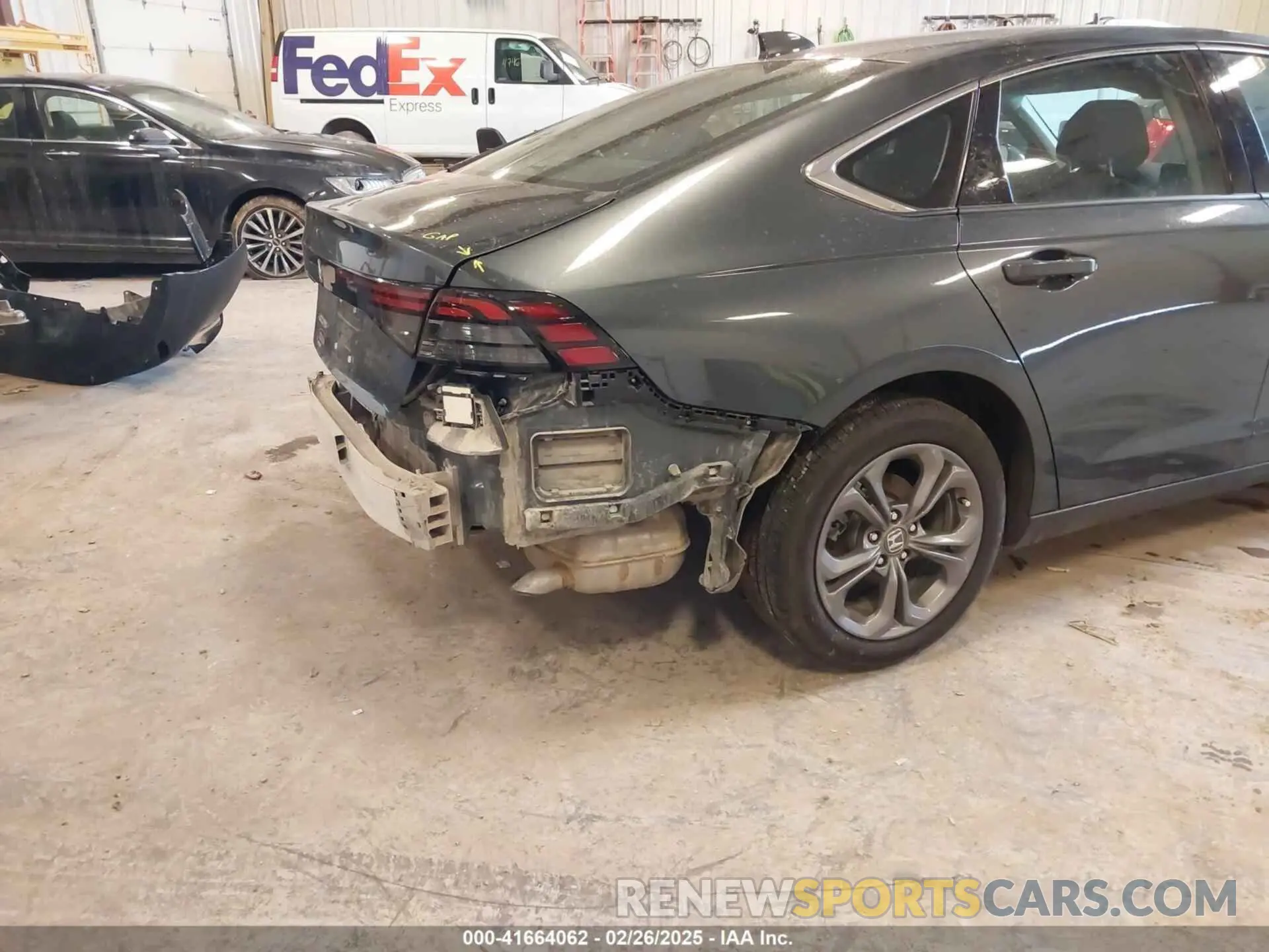 19 Фотография поврежденного автомобиля 1HGCY1F3XRA052001 HONDA ACCORD 2024