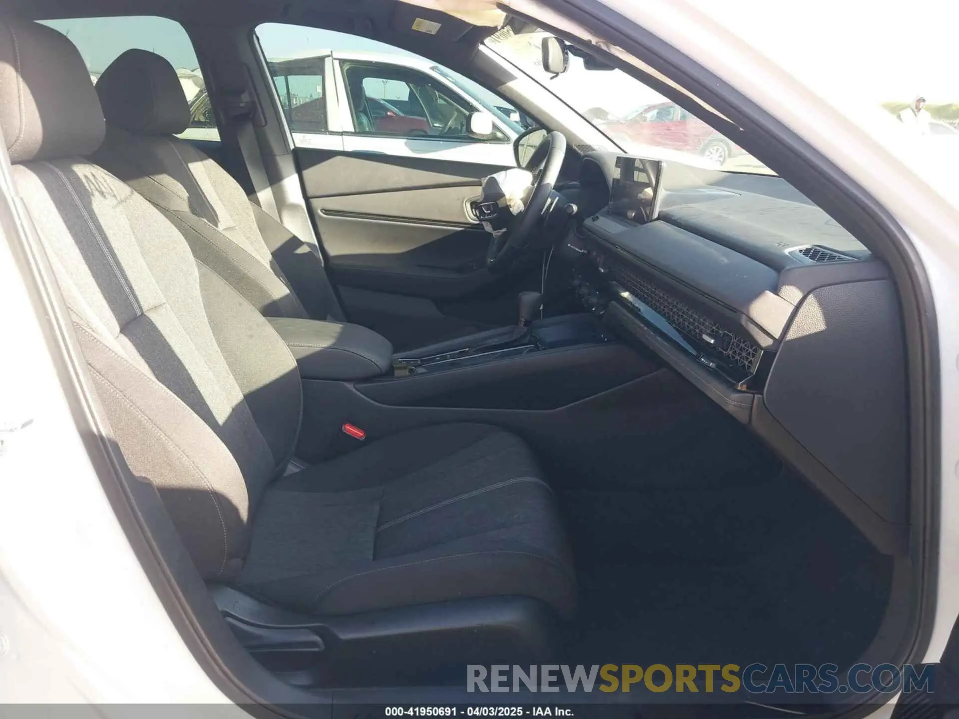 5 Photograph of a damaged car 1HGCY2F51RA006015 HONDA ACCORD 2024