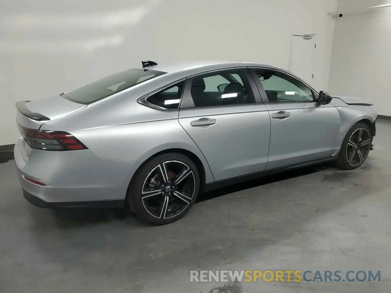 3 Фотография поврежденного автомобиля 1HGCY2F51RA069521 HONDA ACCORD 2024