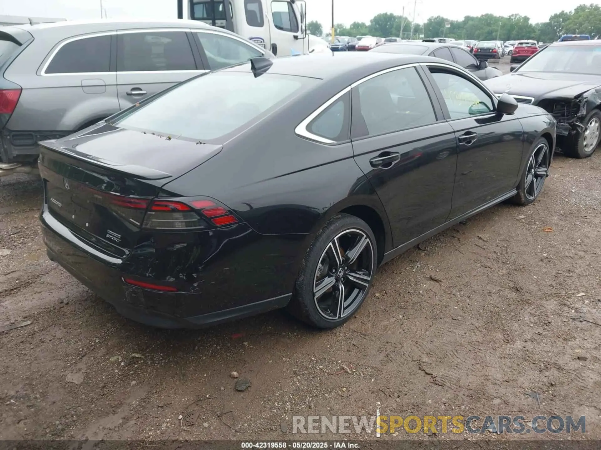 4 Photograph of a damaged car 1HGCY2F55RA061597 HONDA ACCORD 2024