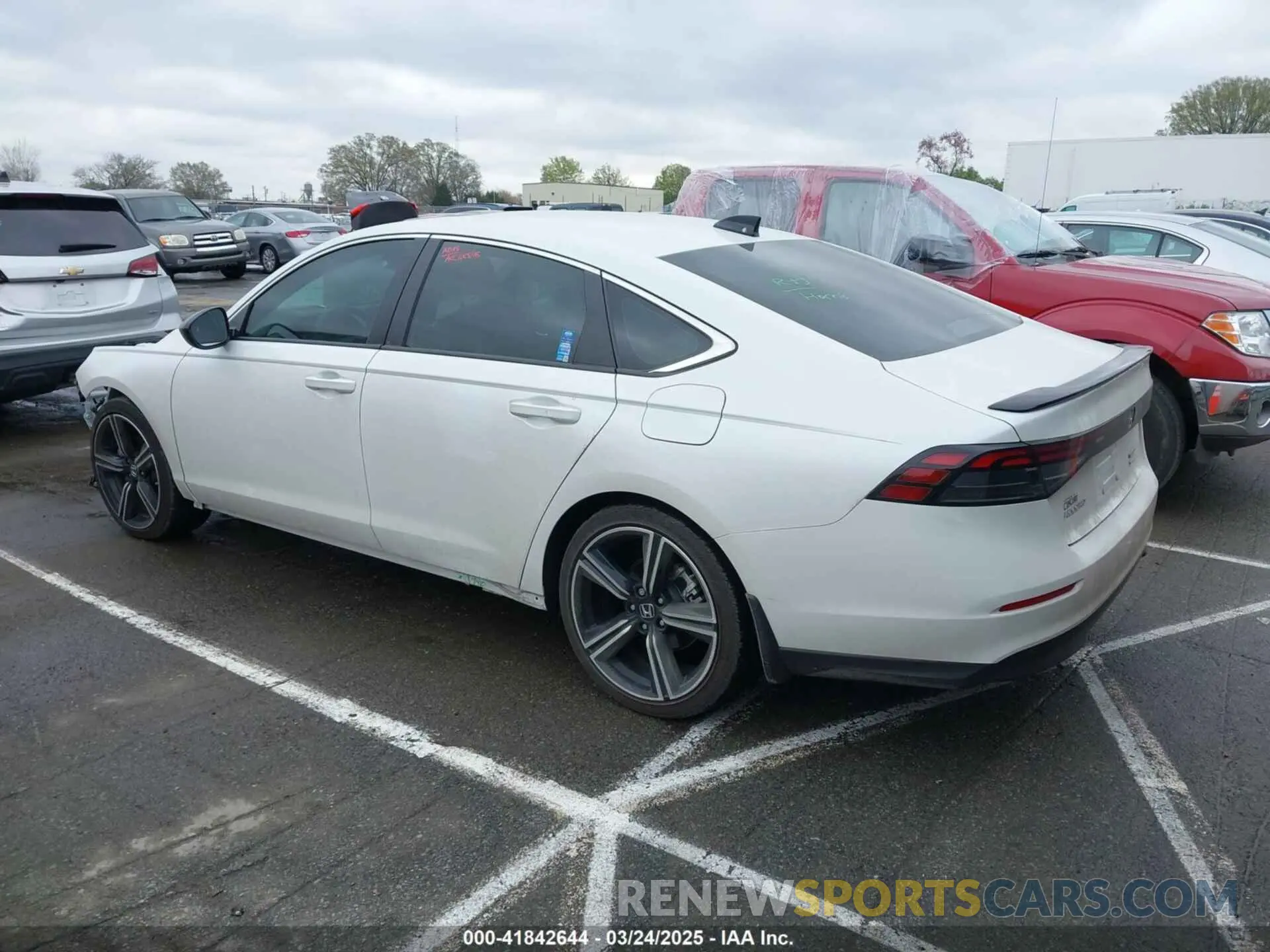 3 Фотография поврежденного автомобиля 1HGCY2F56RA066744 HONDA ACCORD 2024