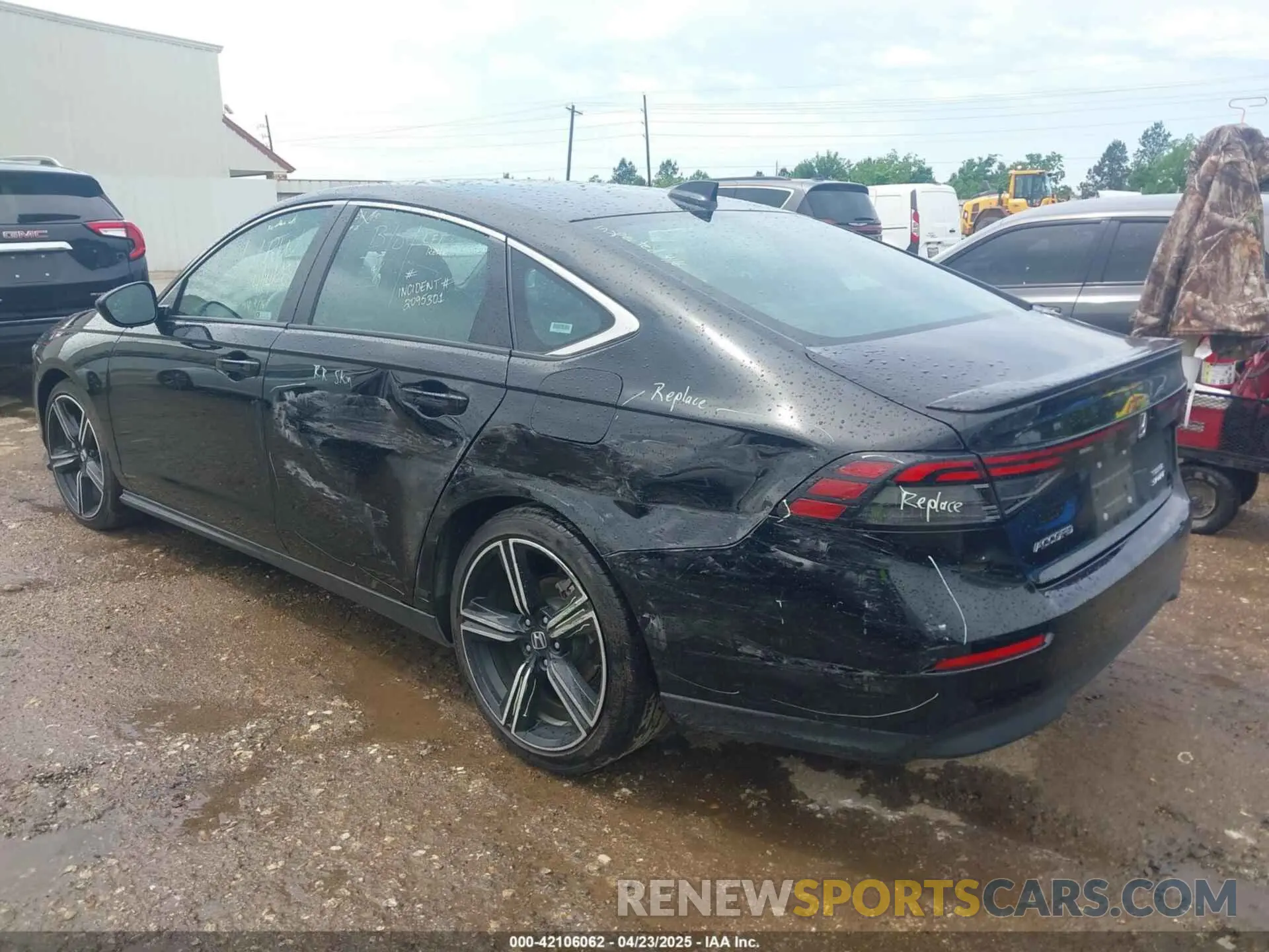 3 Фотография поврежденного автомобиля 1HGCY2F57RA046437 HONDA ACCORD 2024