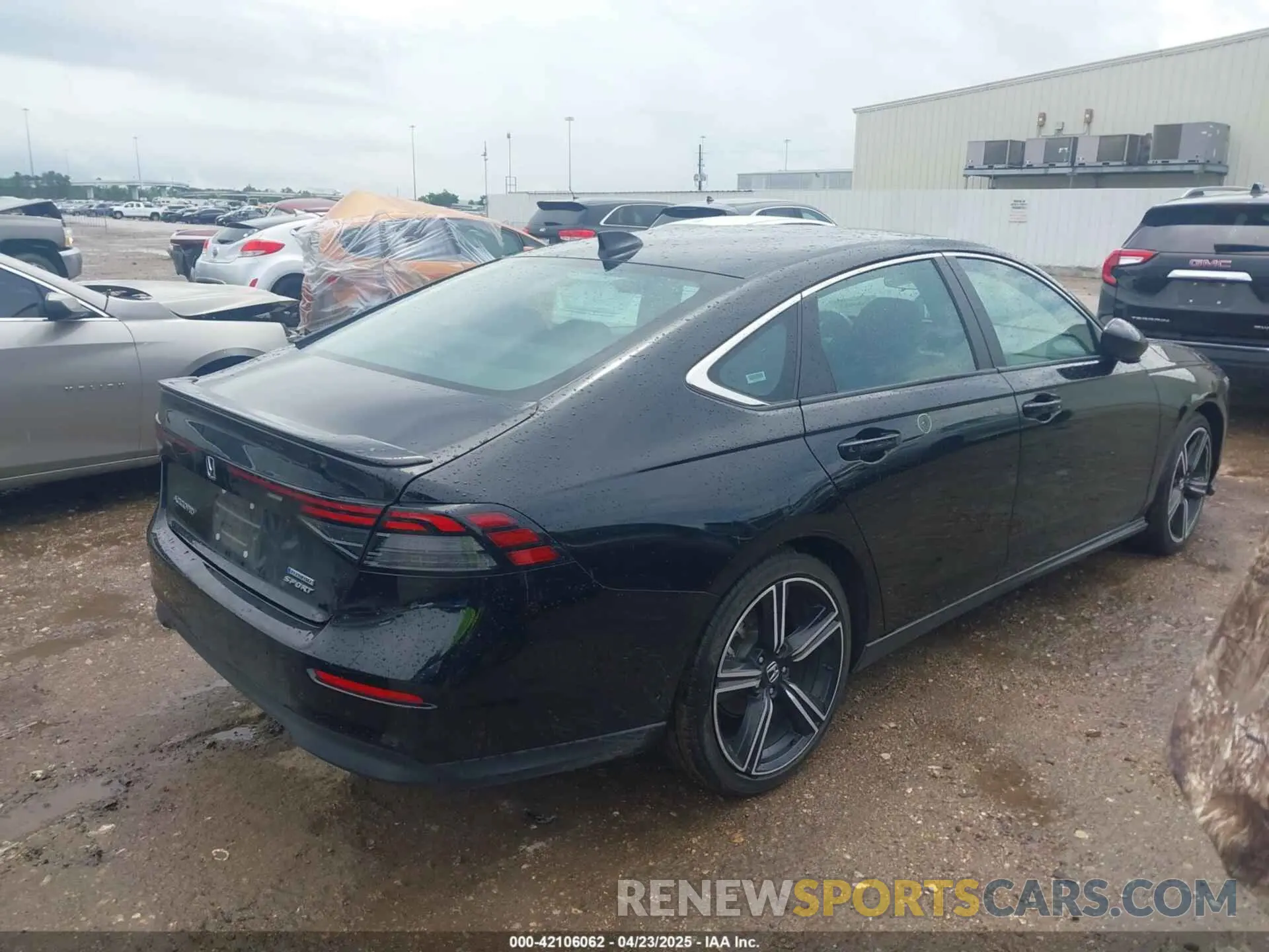 4 Фотография поврежденного автомобиля 1HGCY2F57RA046437 HONDA ACCORD 2024