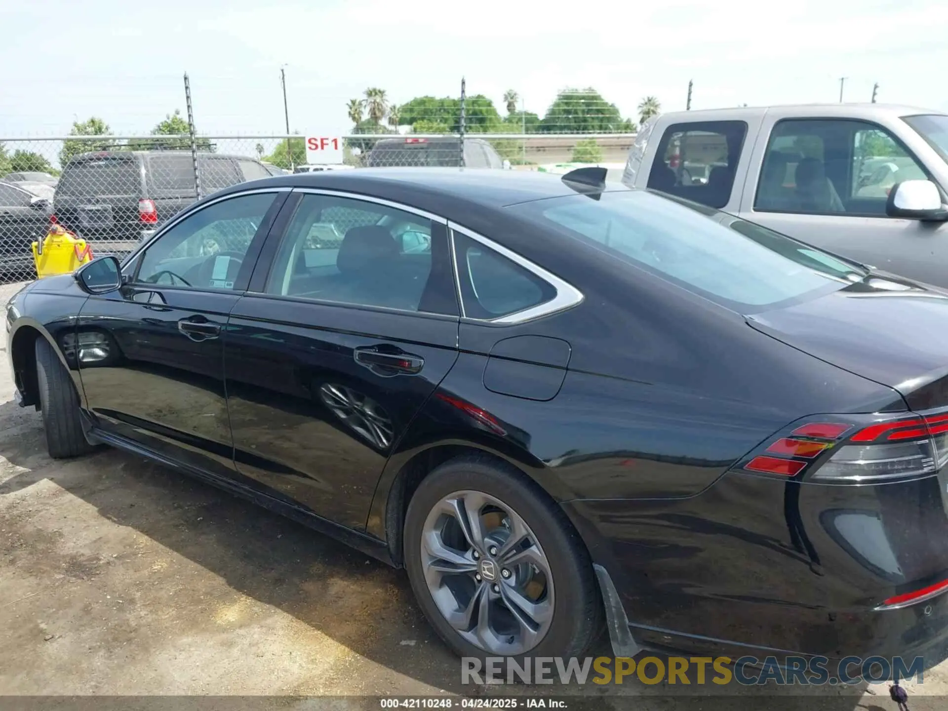14 Фотография поврежденного автомобиля 1HGCY2F61RA061640 HONDA ACCORD 2024