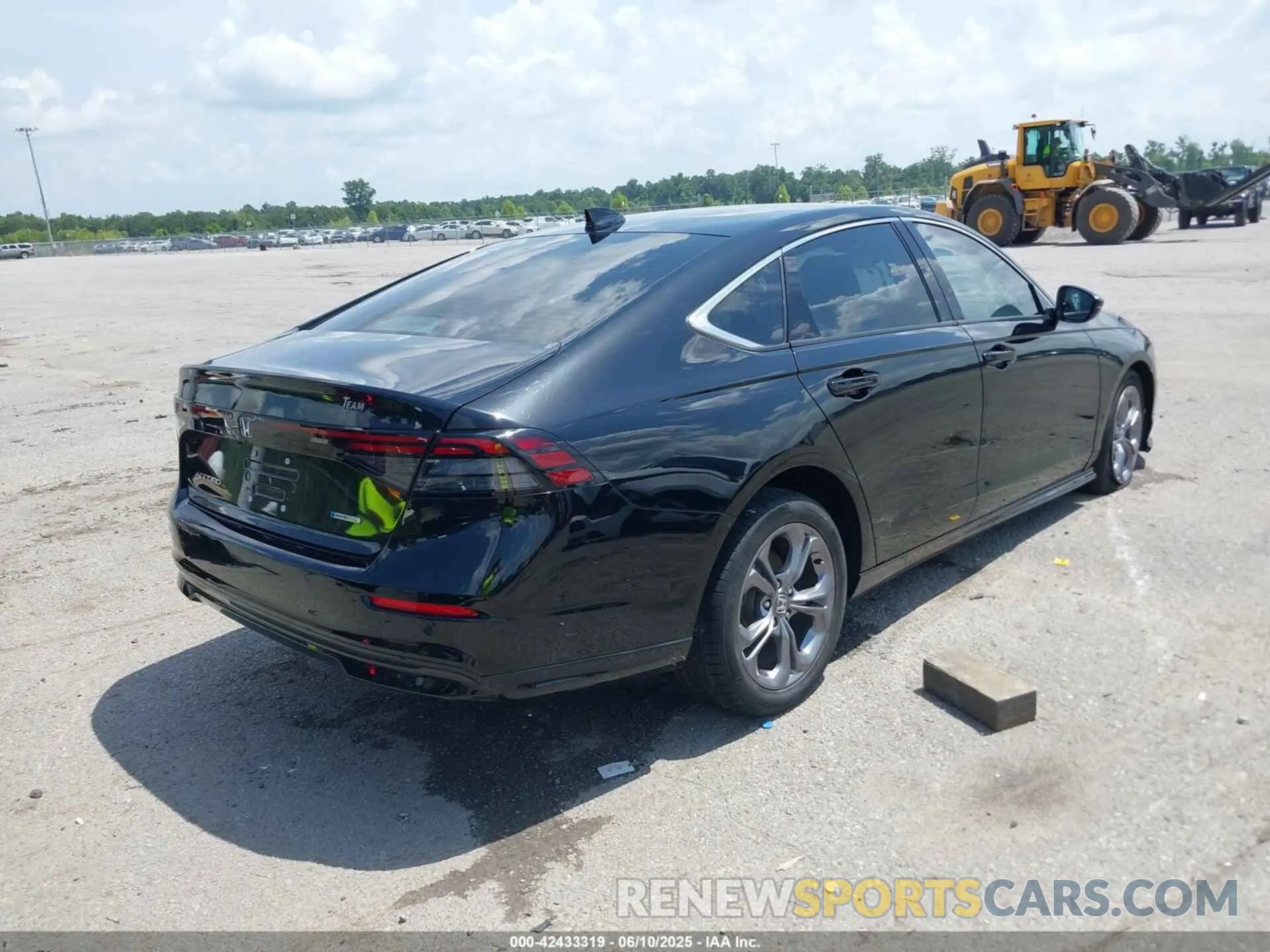 4 Фотография поврежденного автомобиля 1HGCY2F64RA018460 HONDA ACCORD 2024