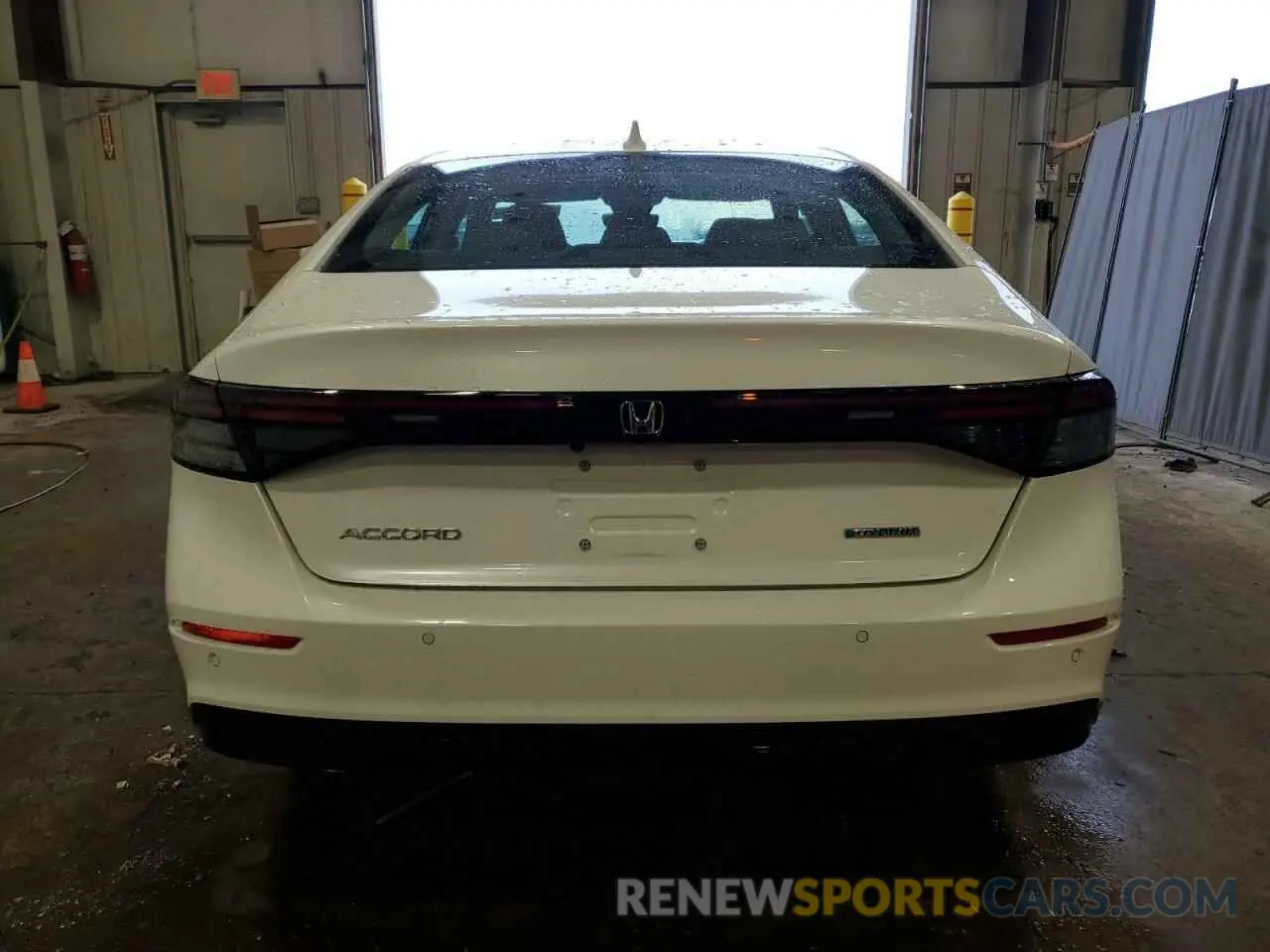 6 Photograph of a damaged car 1HGCY2F68RA013889 HONDA ACCORD 2024