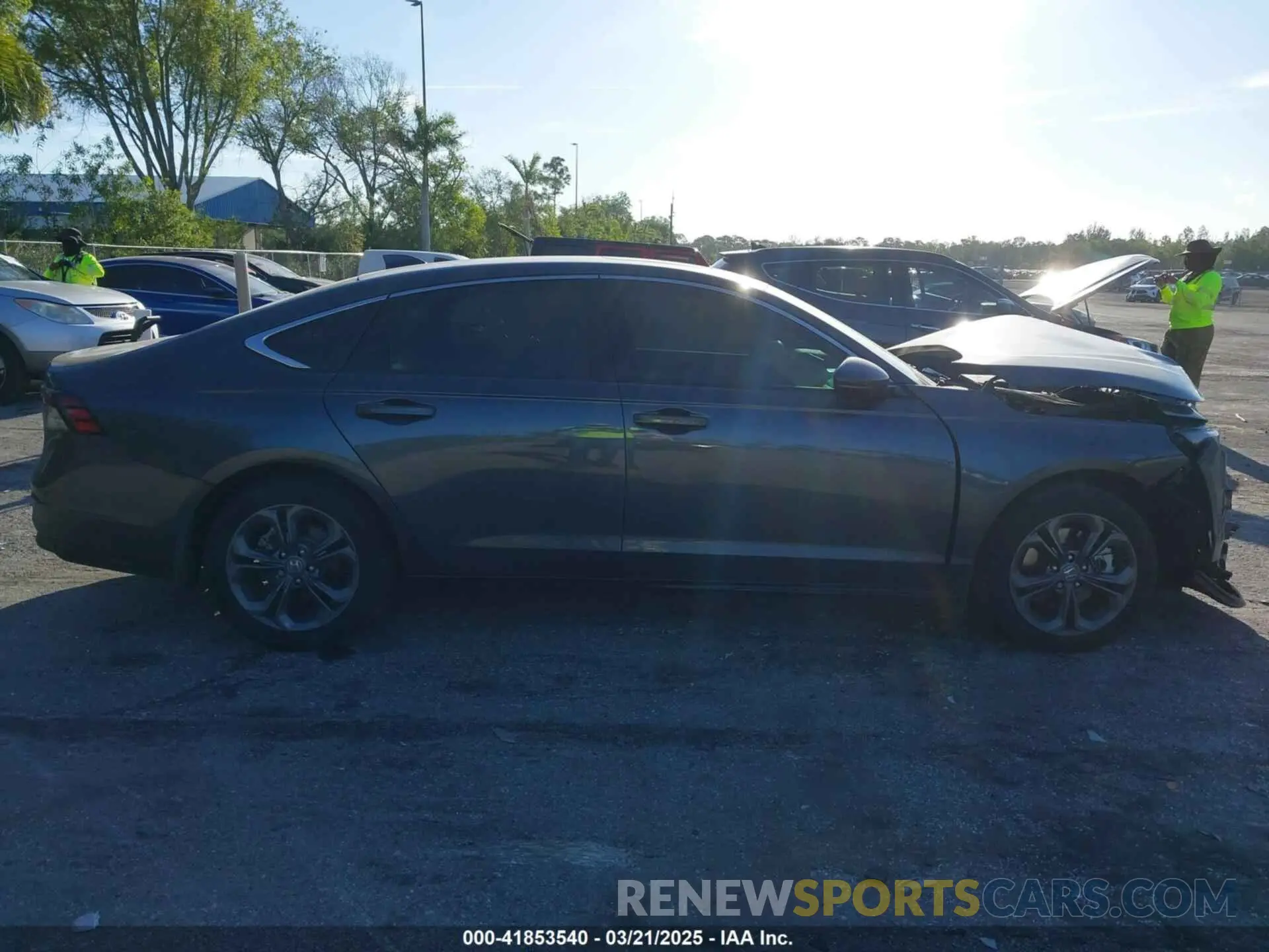 14 Photograph of a damaged car 1HGCY2F68RA081562 HONDA ACCORD 2024