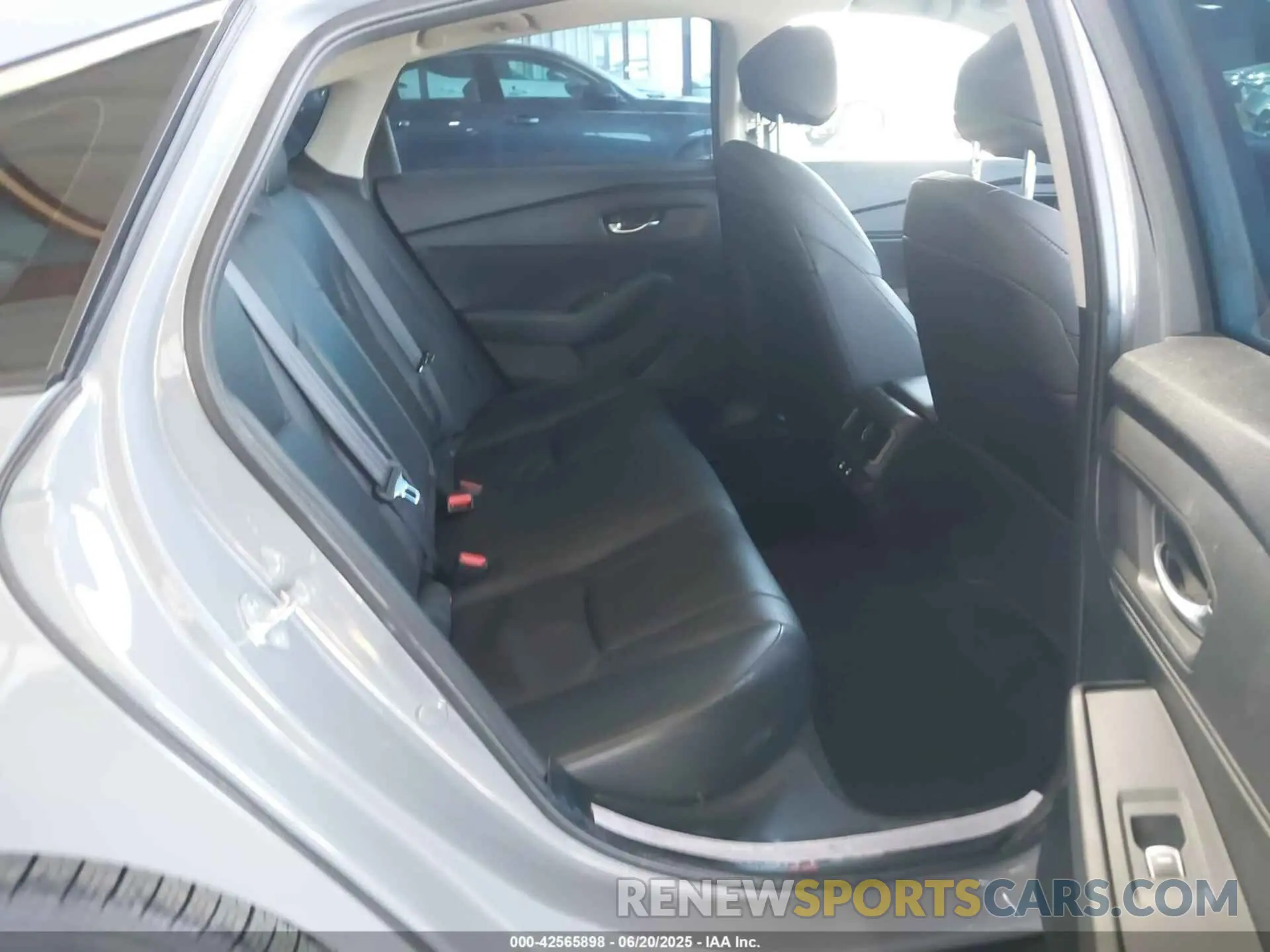 8 Фотография поврежденного автомобиля 1HGCY2F68RA098006 HONDA ACCORD 2024