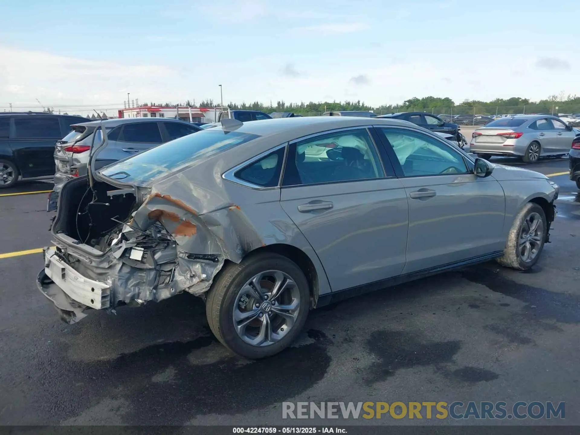 4 Photograph of a damaged car 1HGCY2F6XRA070840 HONDA ACCORD 2024