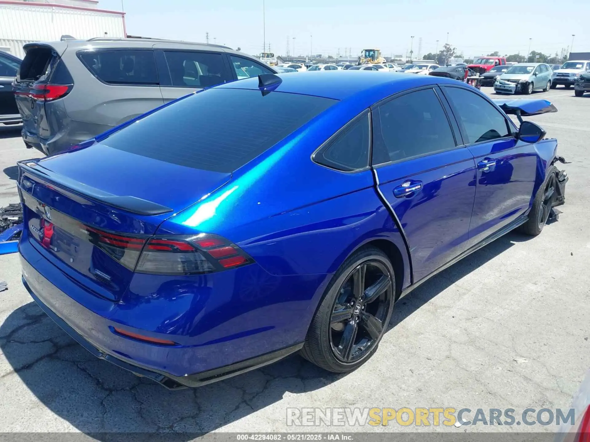 4 Фотография поврежденного автомобиля 1HGCY2F72RA000824 HONDA ACCORD 2024