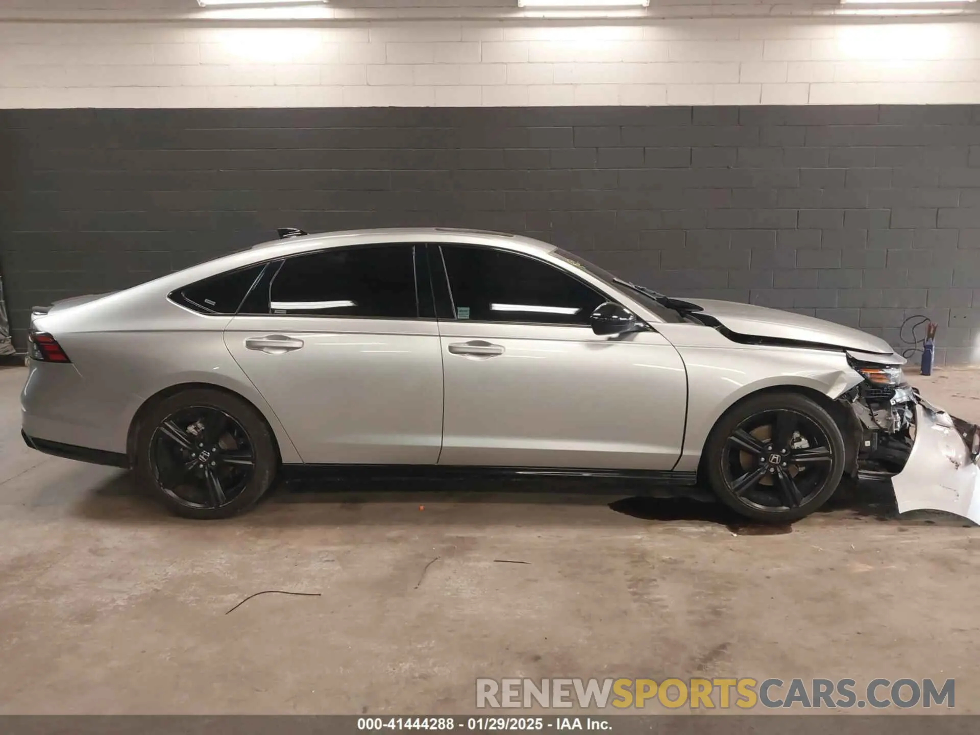 12 Фотография поврежденного автомобиля 1HGCY2F7XRA055649 HONDA ACCORD 2024