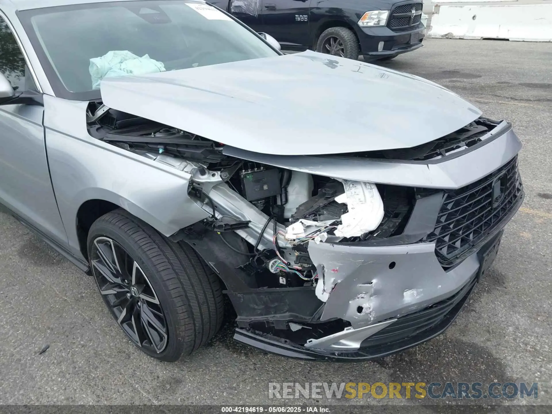 6 Photograph of a damaged car 1HGCY2F87RA082705 HONDA ACCORD 2024
