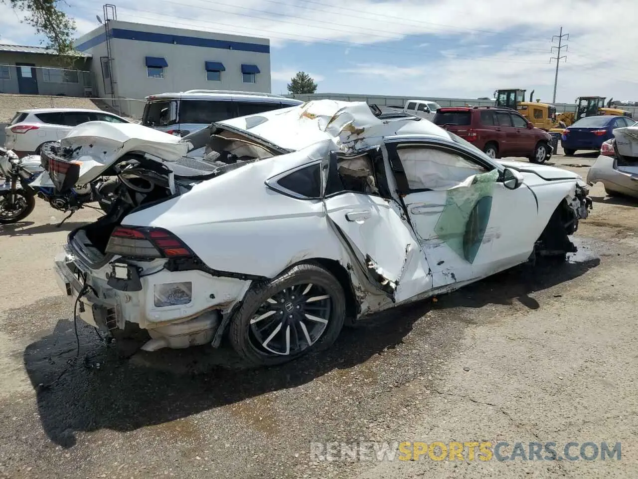 3 Фотография поврежденного автомобиля 1HGCY2F89RA038401 HONDA ACCORD 2024
