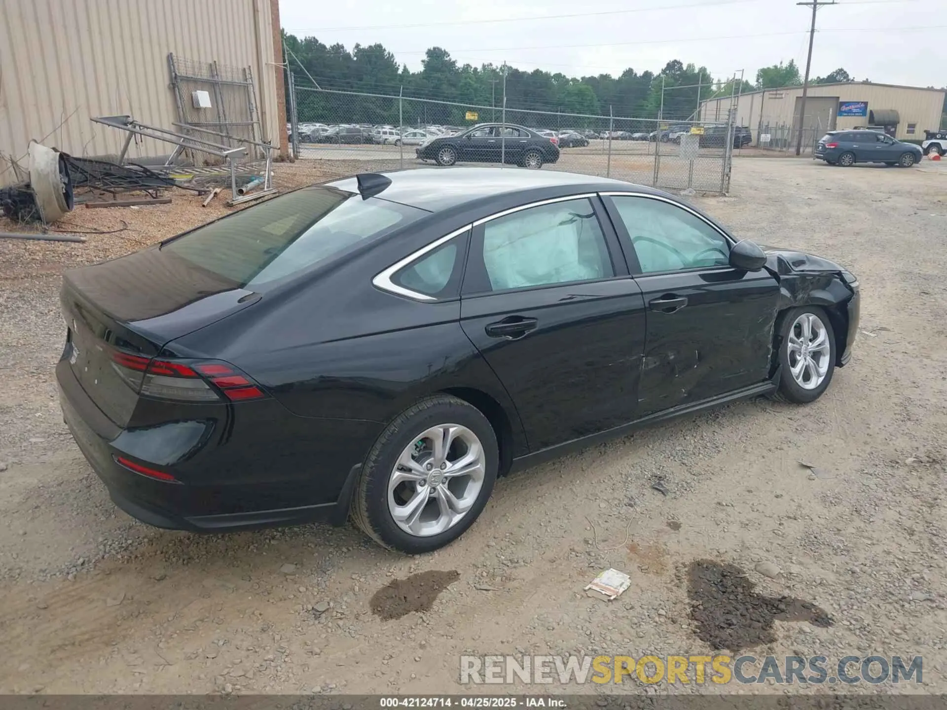 4 Photograph of a damaged car 1HGCY1F2XSA003653 HONDA ACCORD 2025