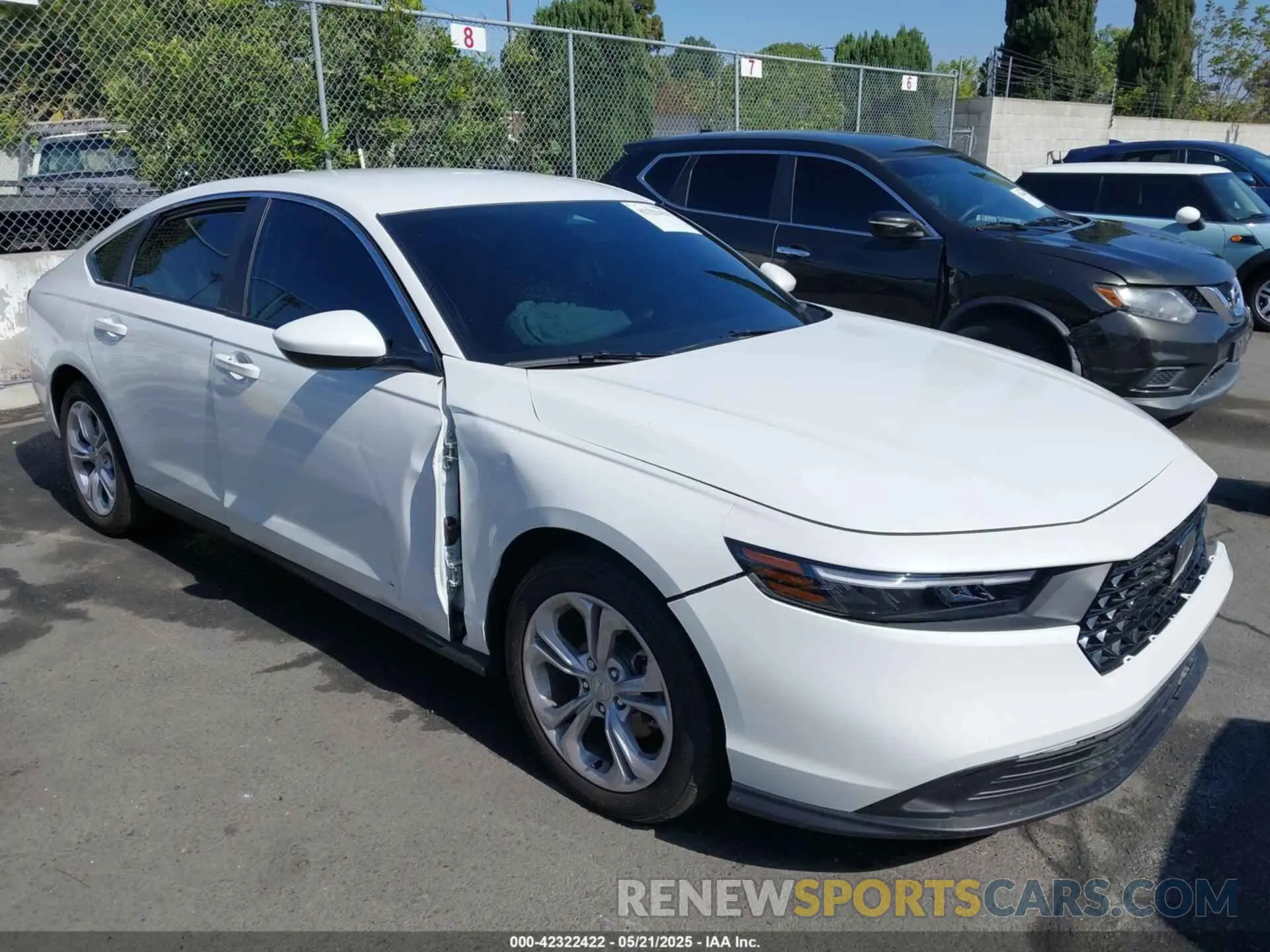 1 Photograph of a damaged car 1HGCY1F2XSA005810 HONDA ACCORD 2025