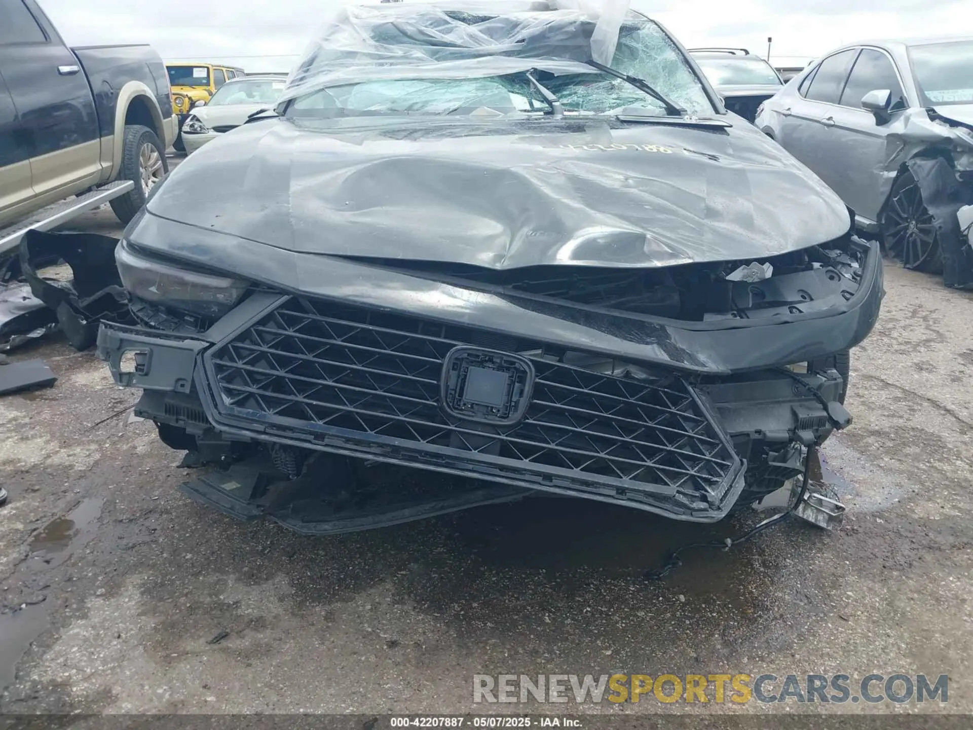 12 Фотография поврежденного автомобиля 1HGCY1F2XSA015253 HONDA ACCORD 2025