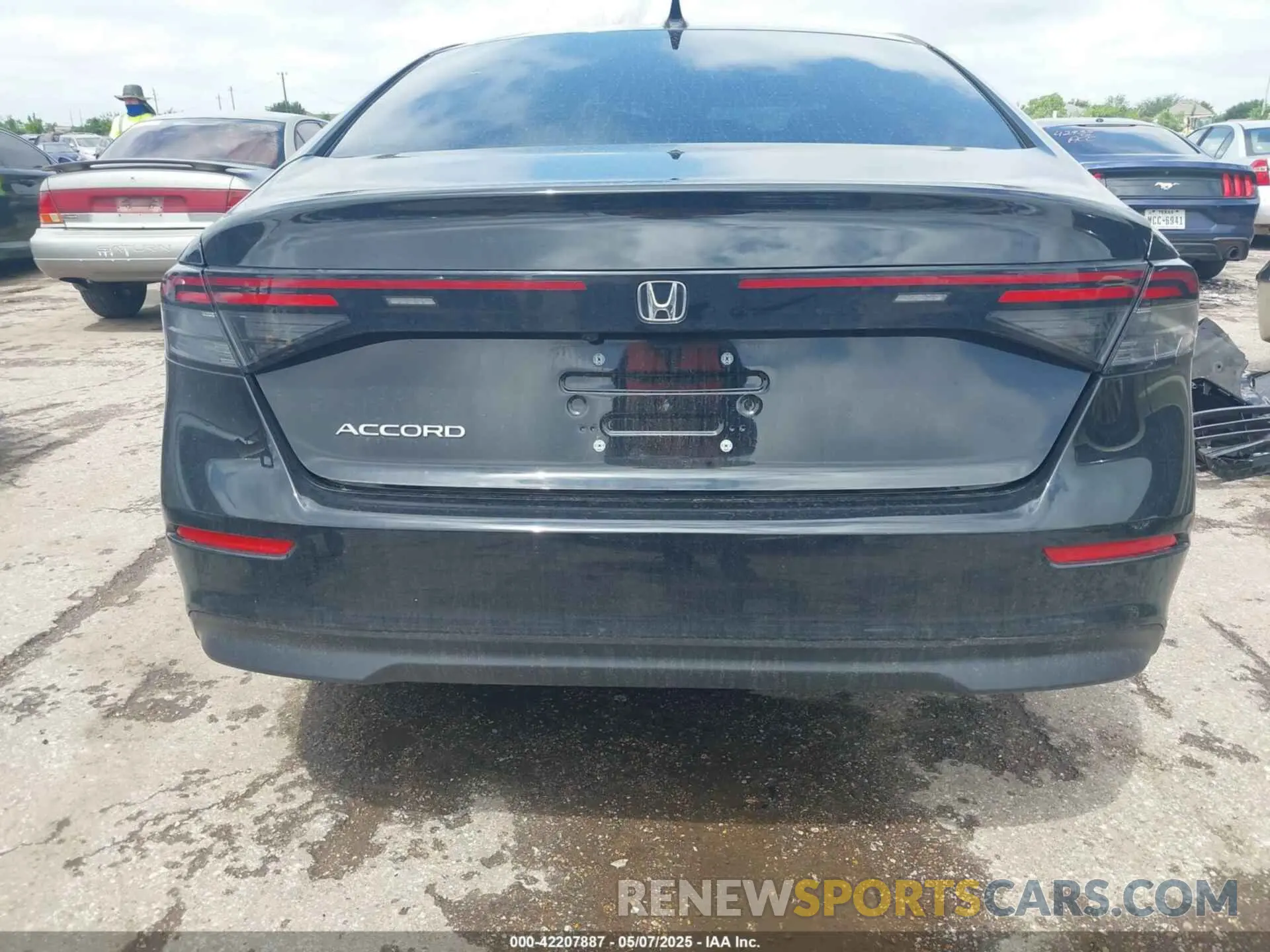16 Фотография поврежденного автомобиля 1HGCY1F2XSA015253 HONDA ACCORD 2025