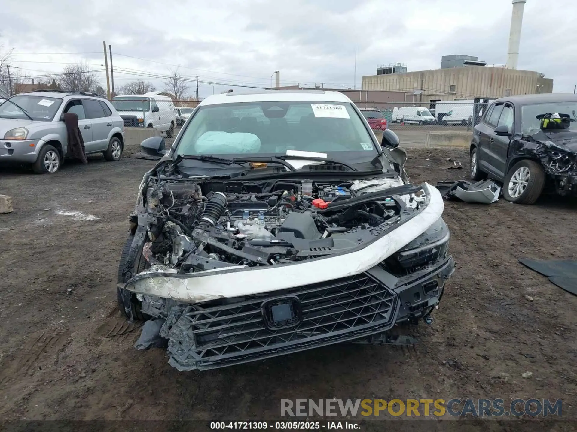 12 Photograph of a damaged car 1HGCY1F40SA014758 HONDA ACCORD 2025