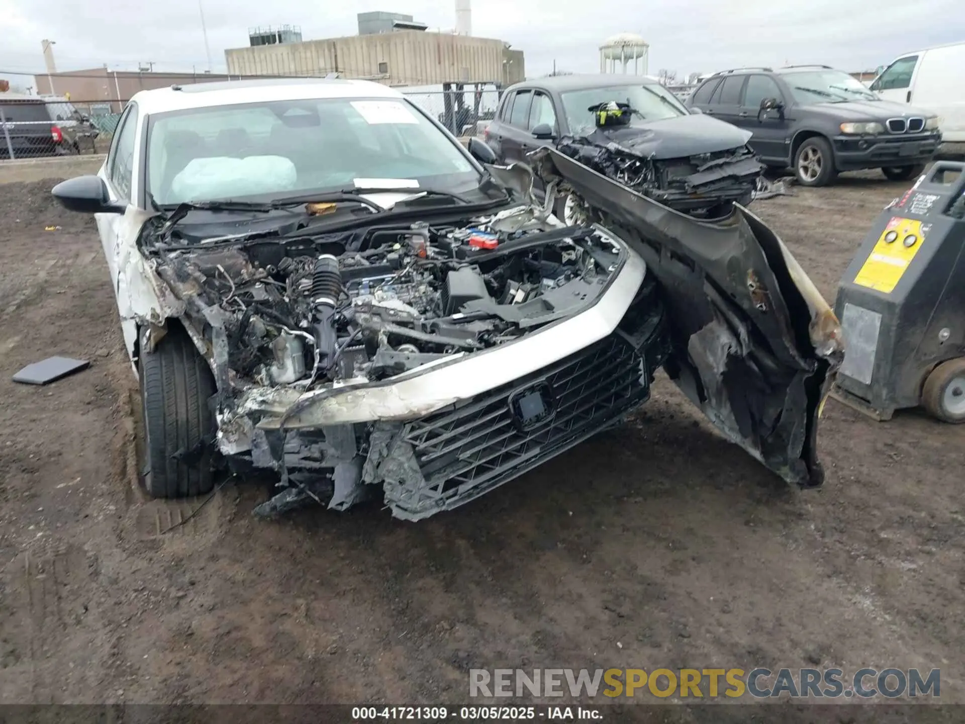 6 Photograph of a damaged car 1HGCY1F40SA014758 HONDA ACCORD 2025
